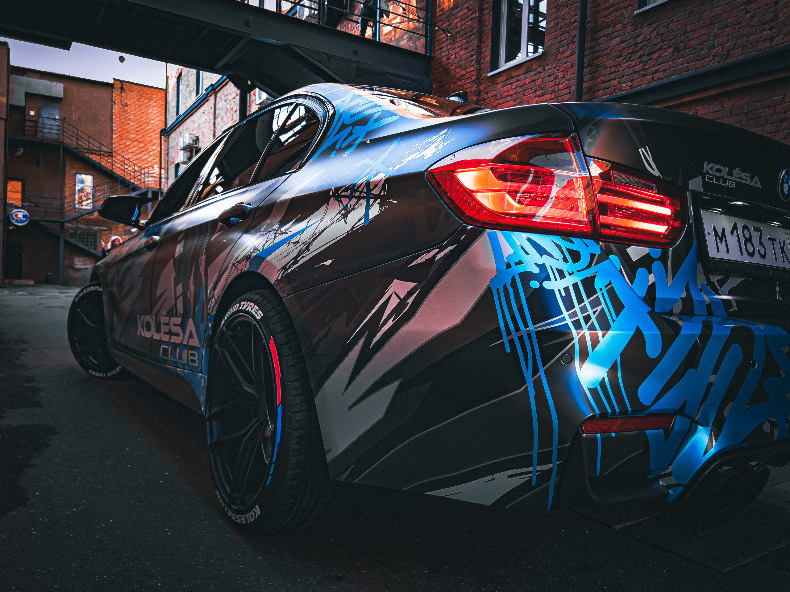 Винилография на BMW 3 F30 Kolesa Klub. Студия дизайна и оклейки авто Barmaley Design