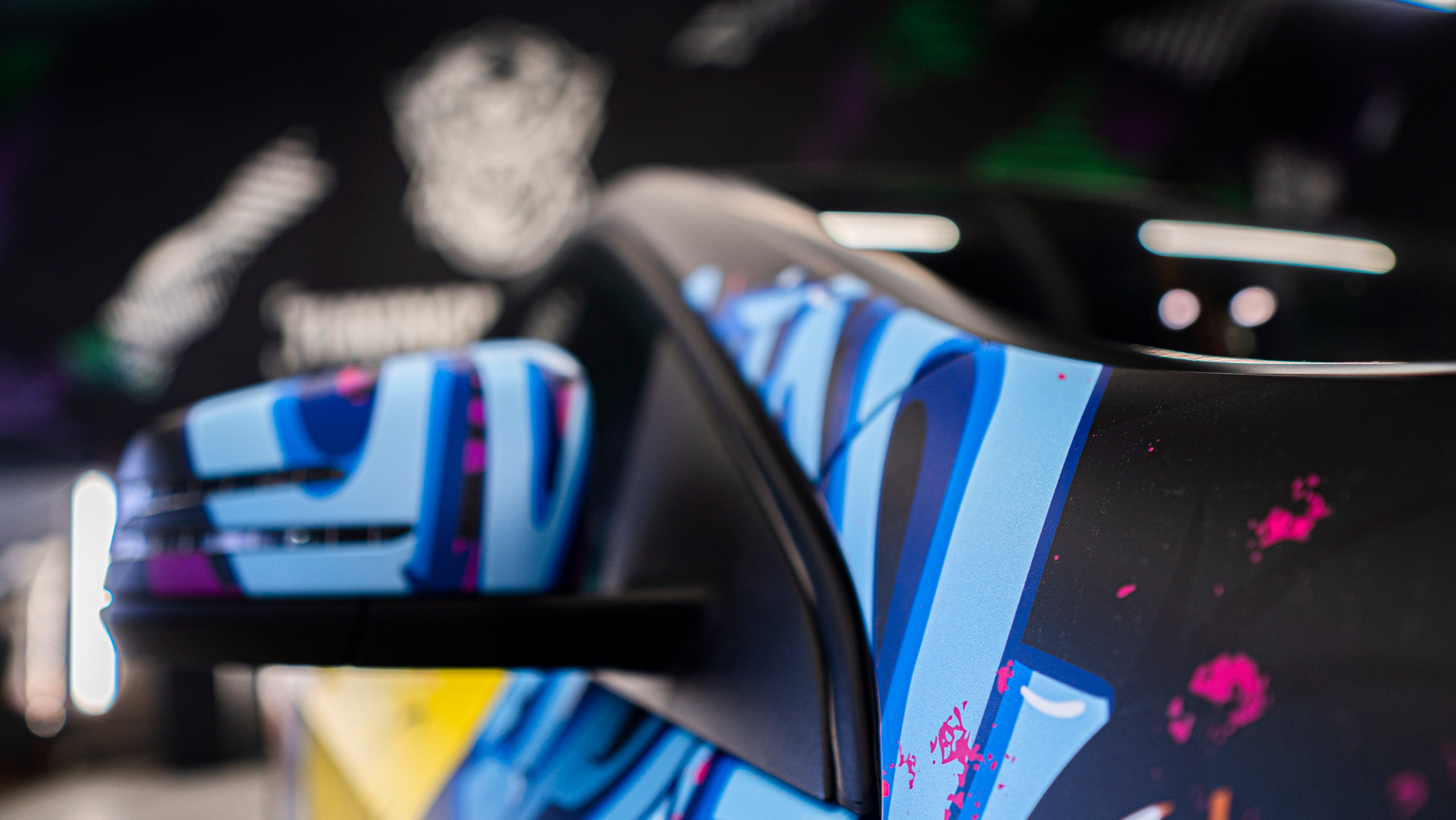 Винилография на Mercedes Benz A. Студия дизайна и оклейки авто Barmaley Design