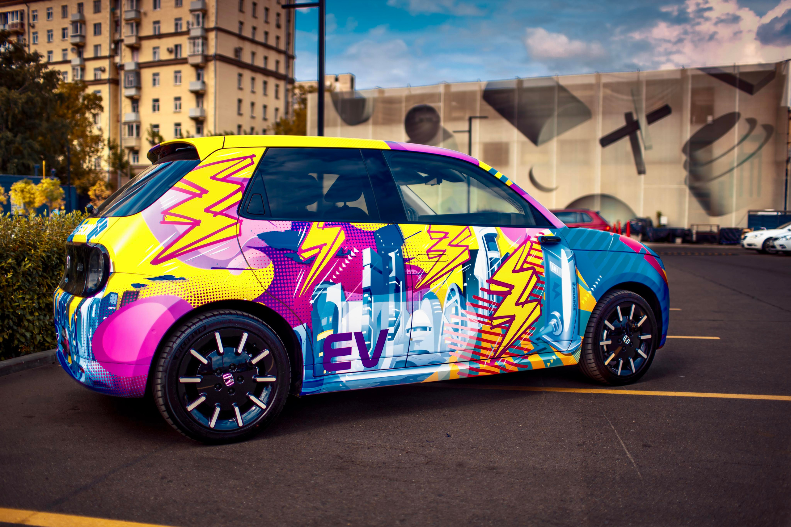 Винилография на Honda E. Студия дизайна и оклейки авто Barmaley Design