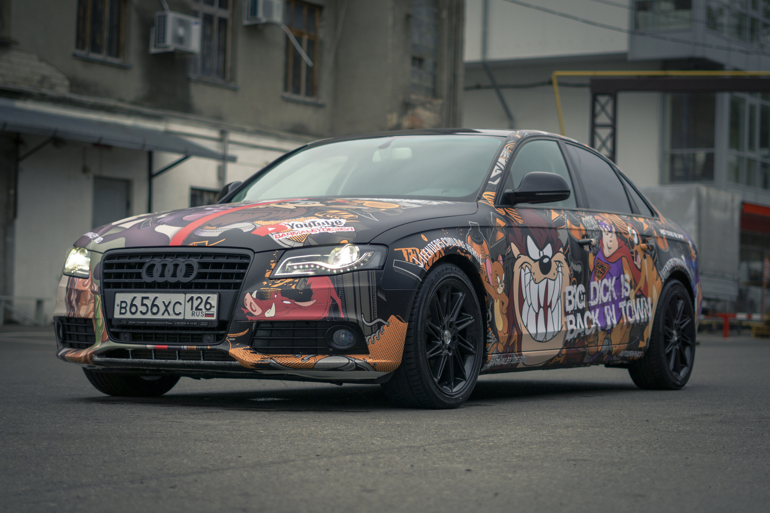 Винилография на Audi A4. Студия дизайна и оклейки авто Barmaley Design