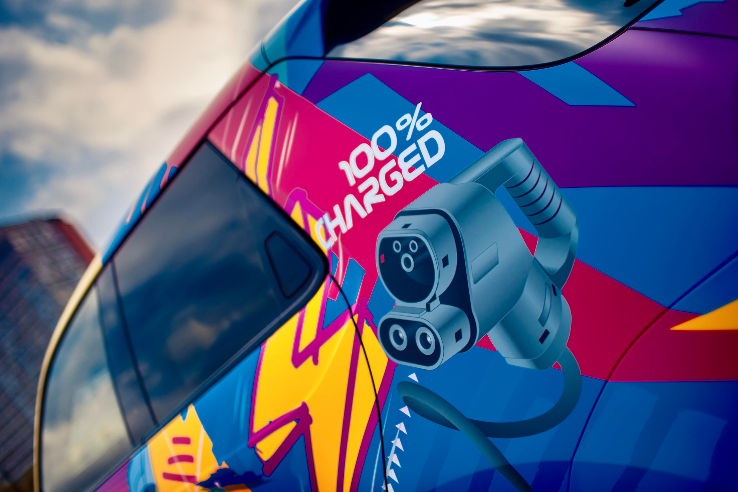 Винилография на Honda E. Студия дизайна и оклейки авто Barmaley Design