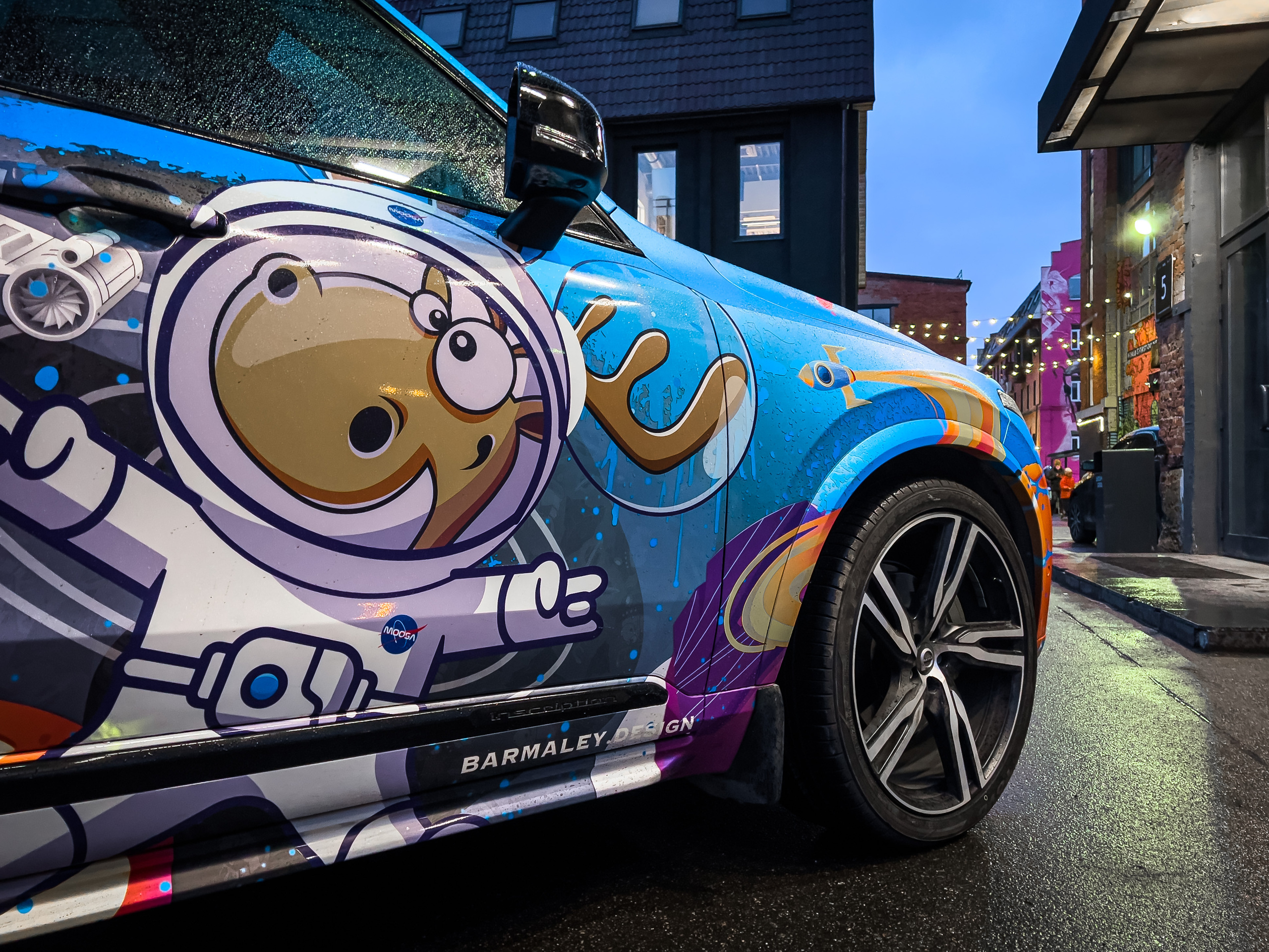 Винилография на Volvo XC90. Студия дизайна и оклейки авто Barmaley Design