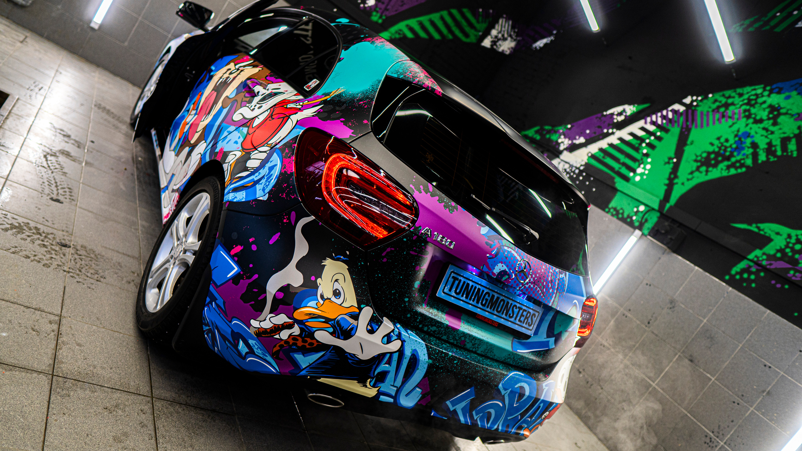 Винилография на Mercedes Benz A. Студия дизайна и оклейки авто Barmaley Design