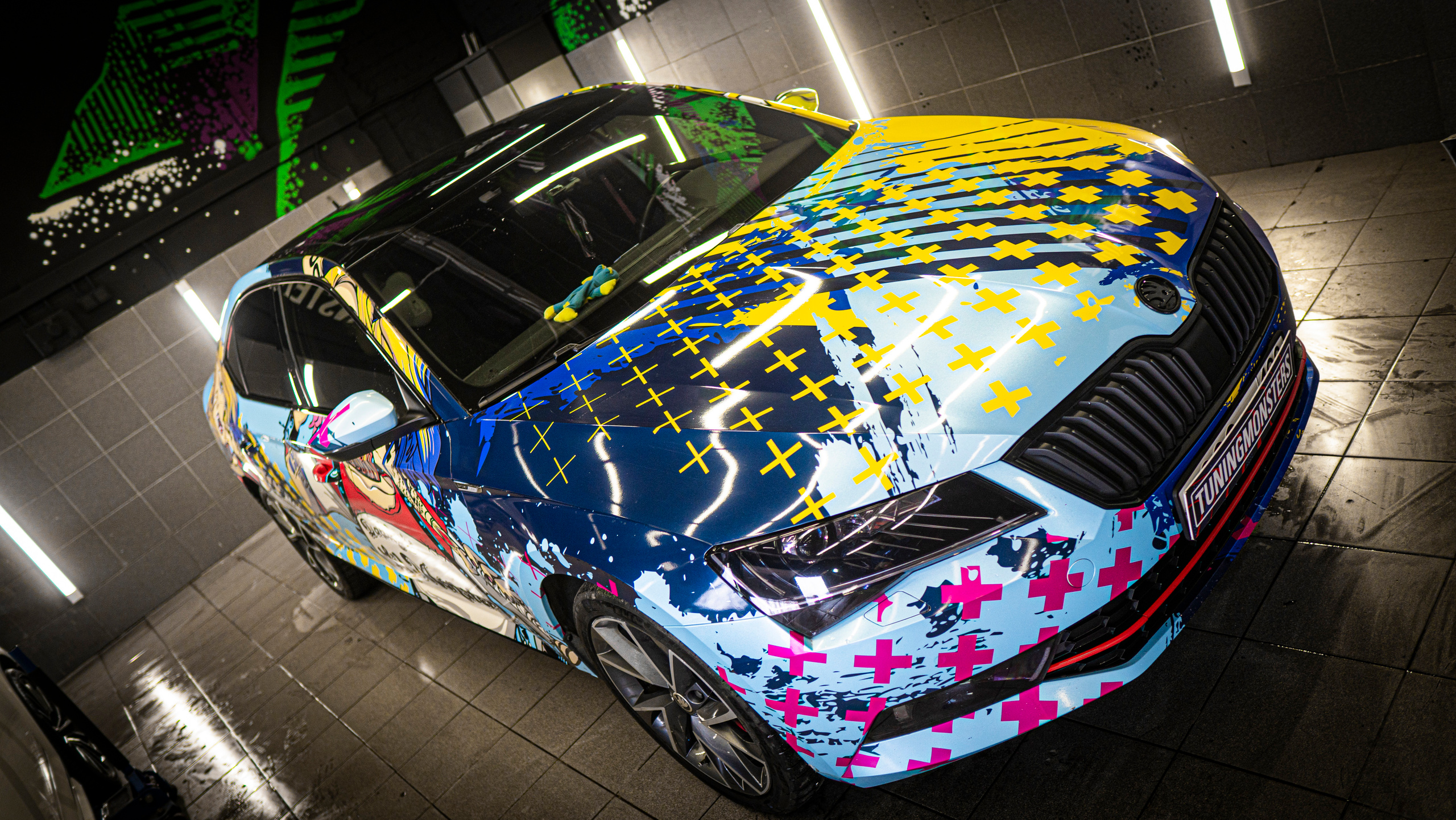 Винилография на Skoda Superb. Студия дизайна и оклейки авто Barmaley Design