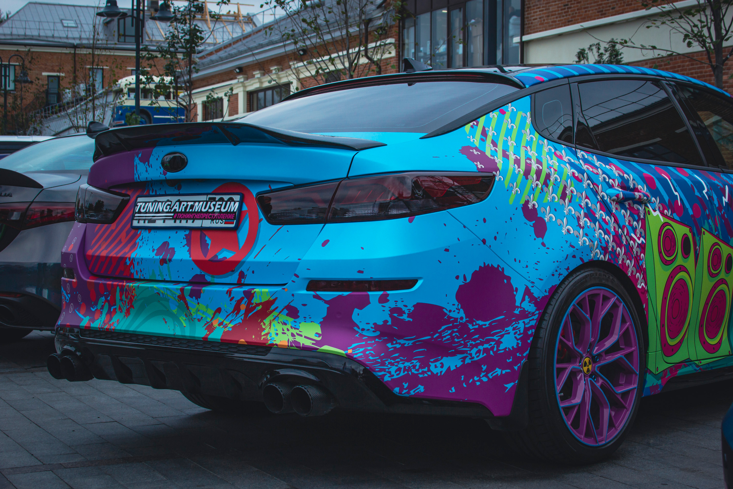 Винилография на KIA Optima. Студия дизайна и оклейки авто Barmaley Design