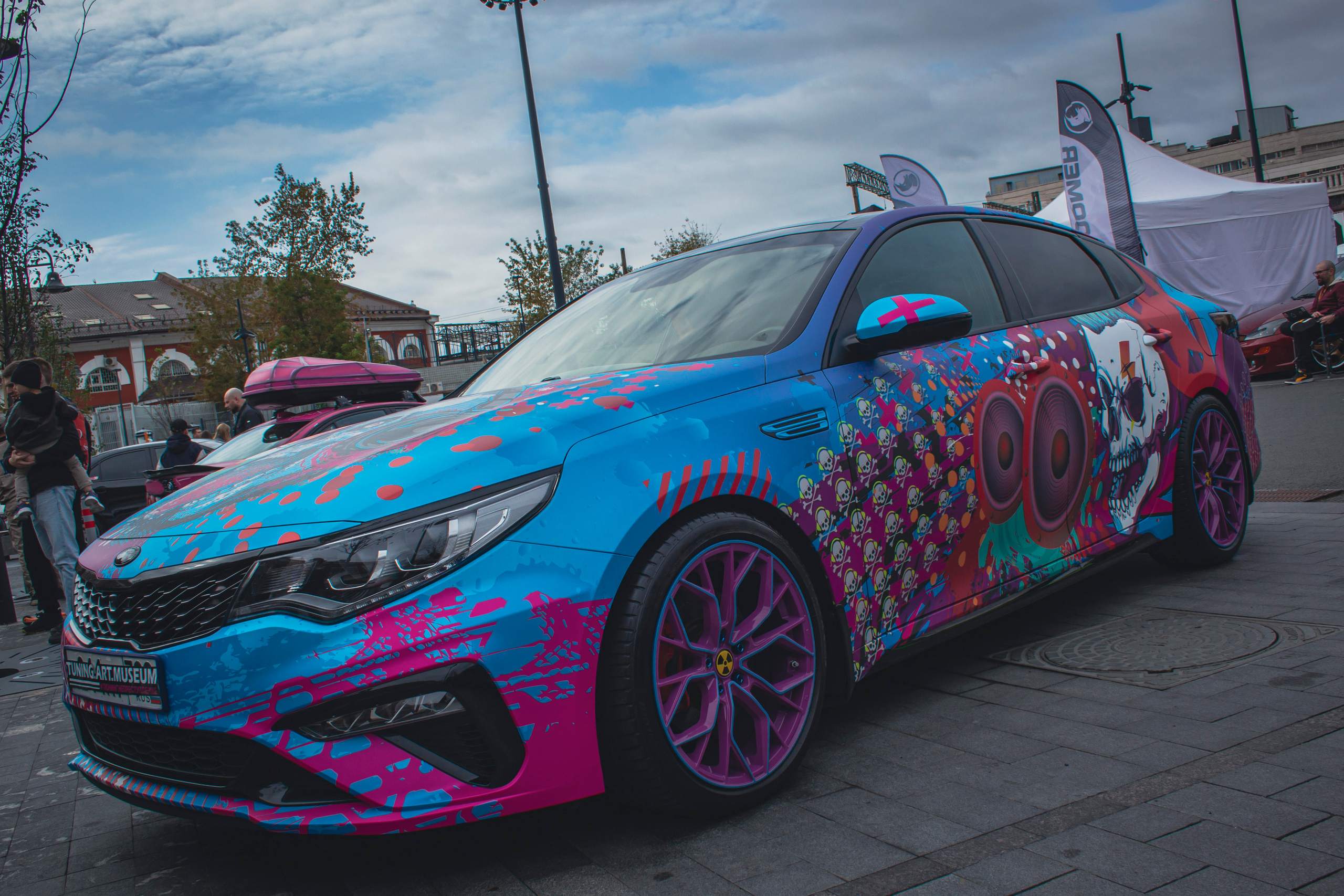 Винилография на KIA Optima. Студия дизайна и оклейки авто Barmaley Design