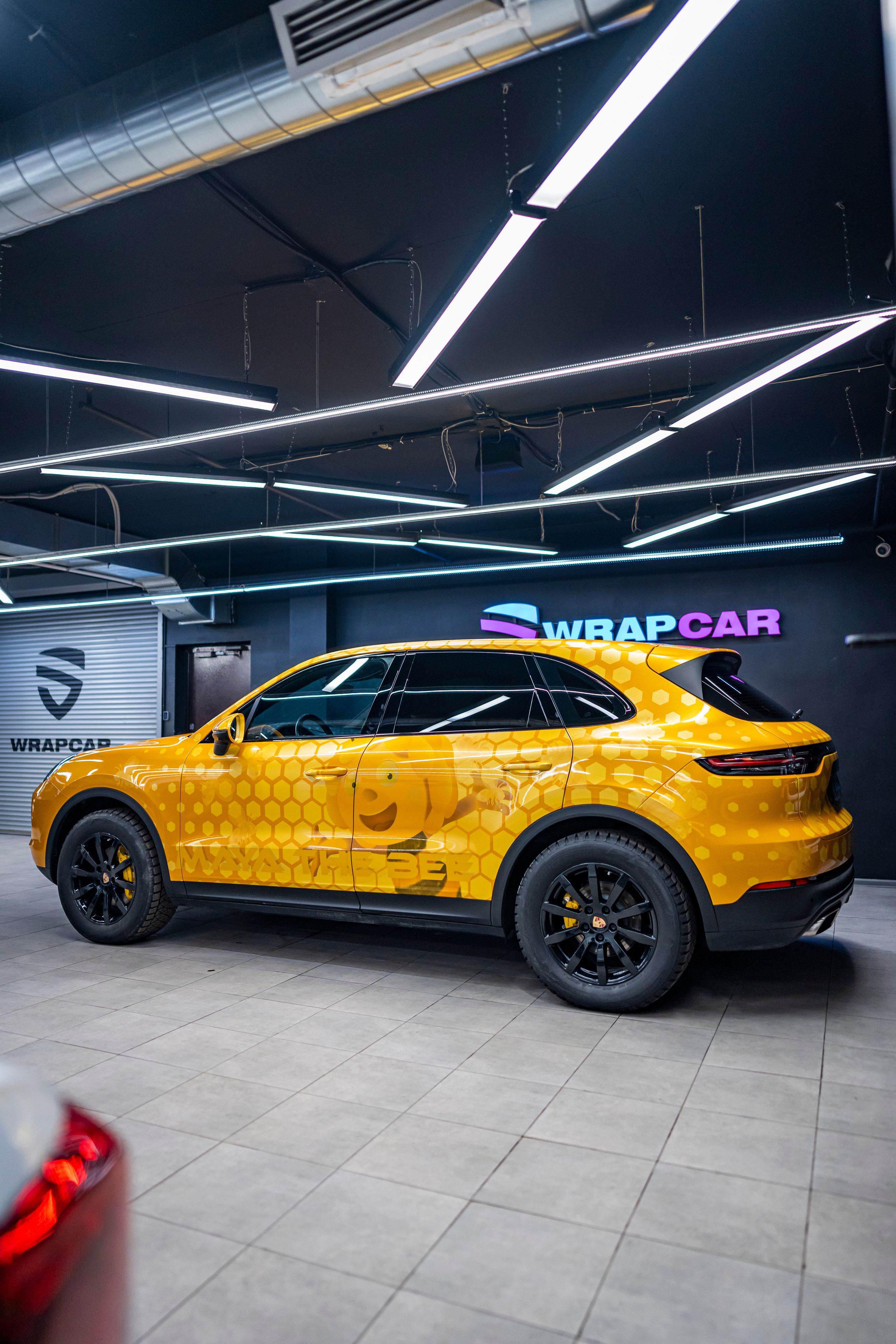 Винилография на Porsche Cayenne. Студия дизайна и оклейки авто Barmaley Design