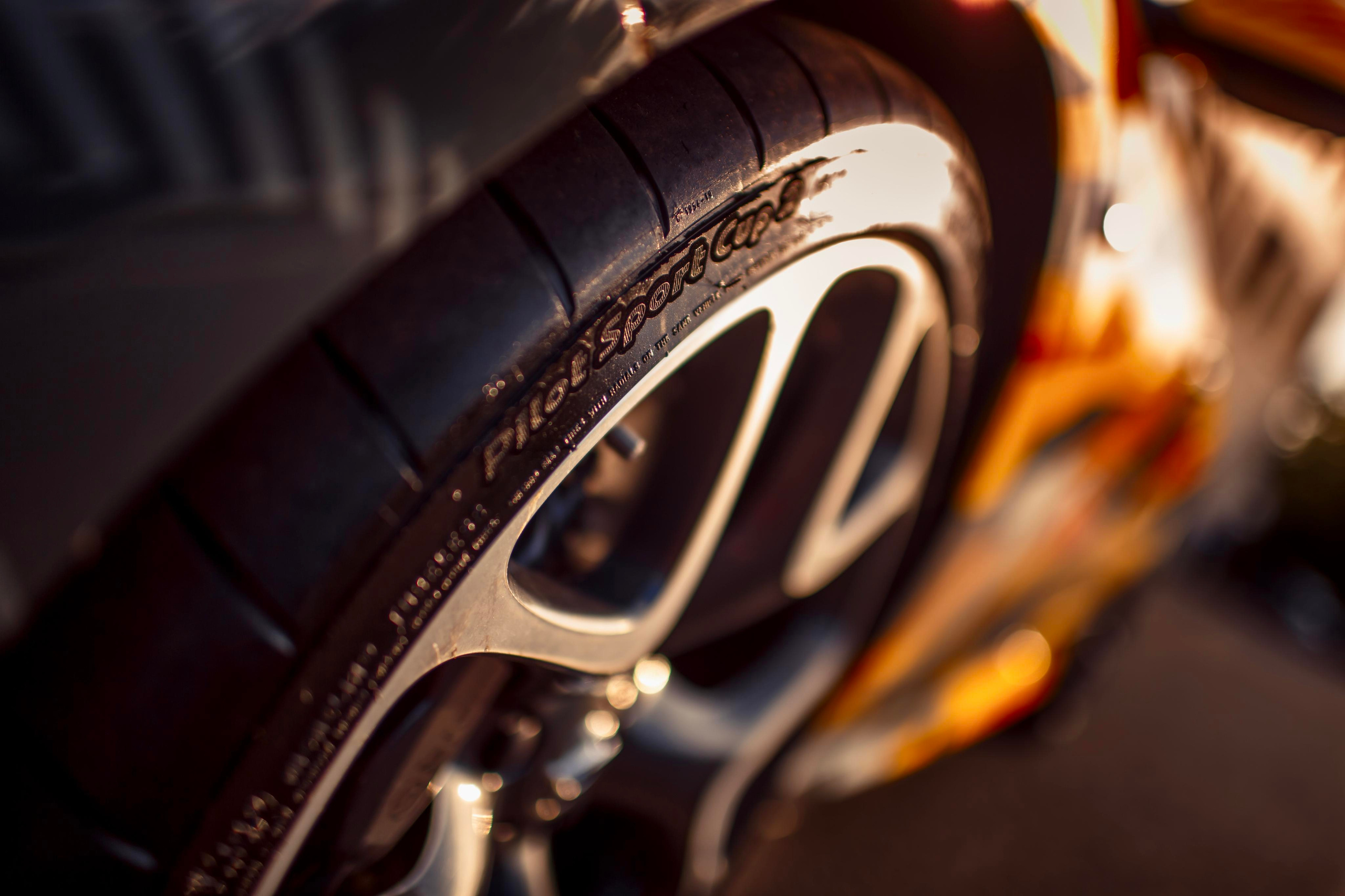 Винилография на Opel Astra OPC. Студия дизайна и оклейки авто Barmaley Design