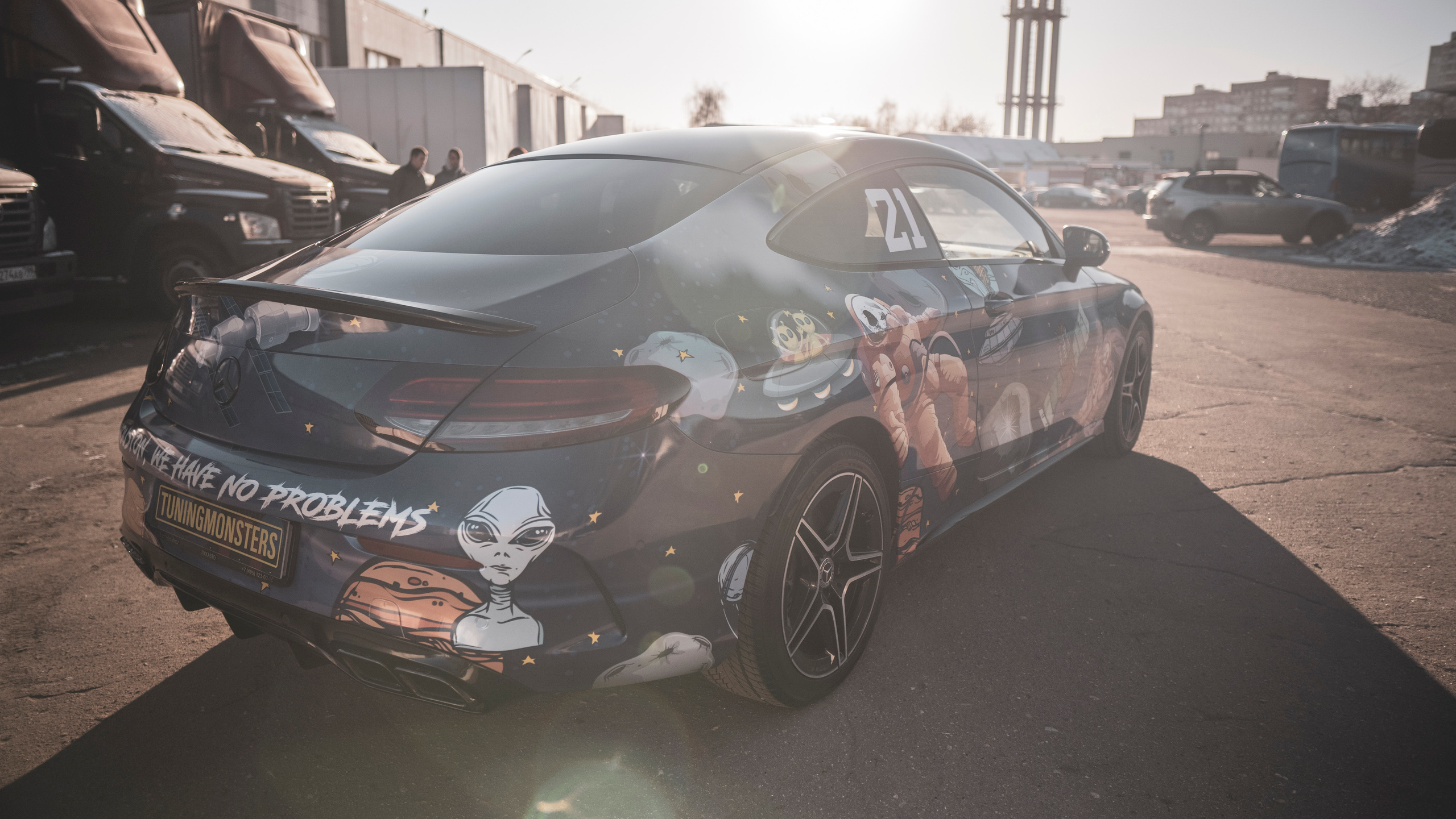 Винилография на Mercedes Benz E Coupe. Студия дизайна и оклейки авто Barmaley Design