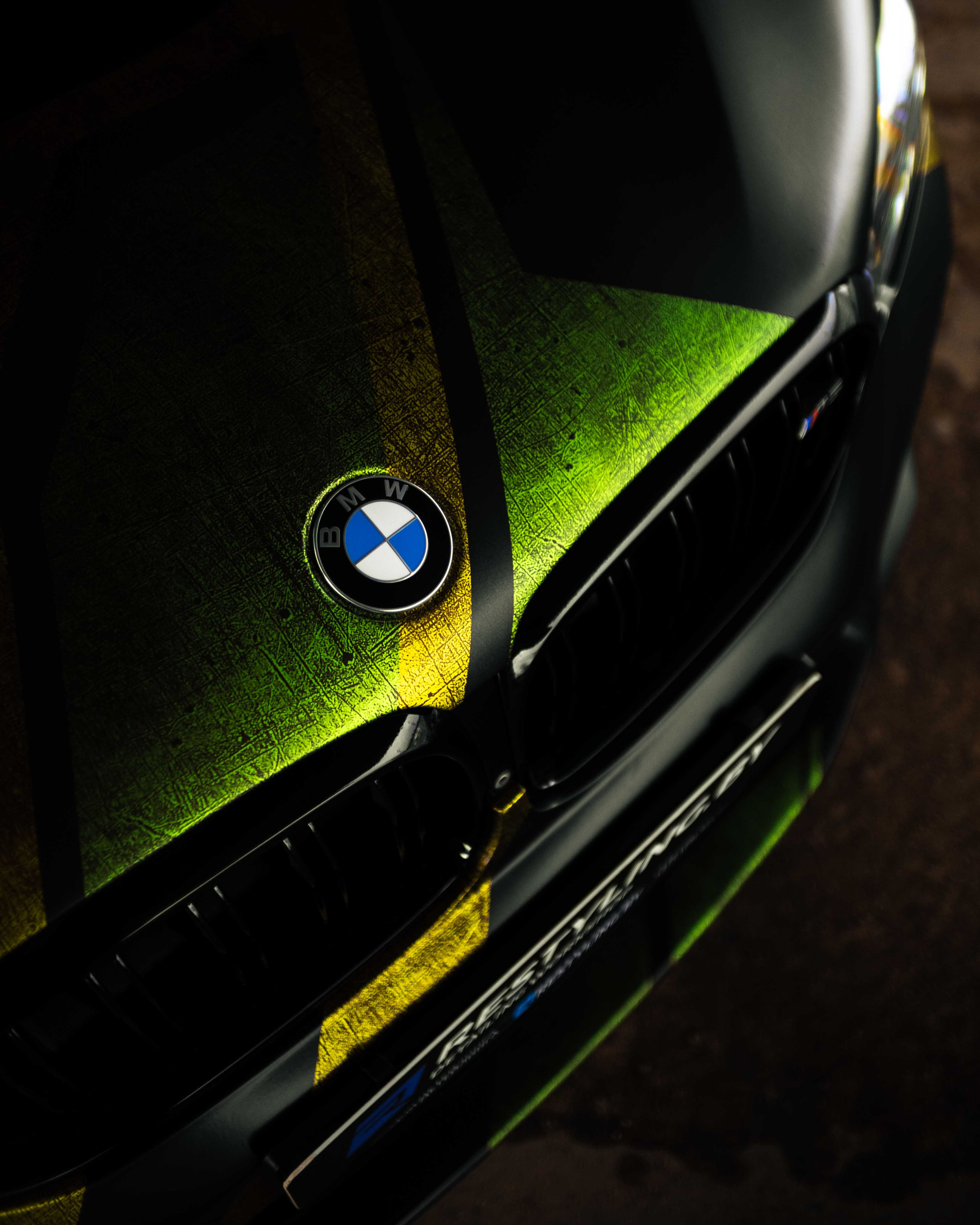 Винилография на BMW M5 F90. Студия дизайна и оклейки авто Barmaley Design