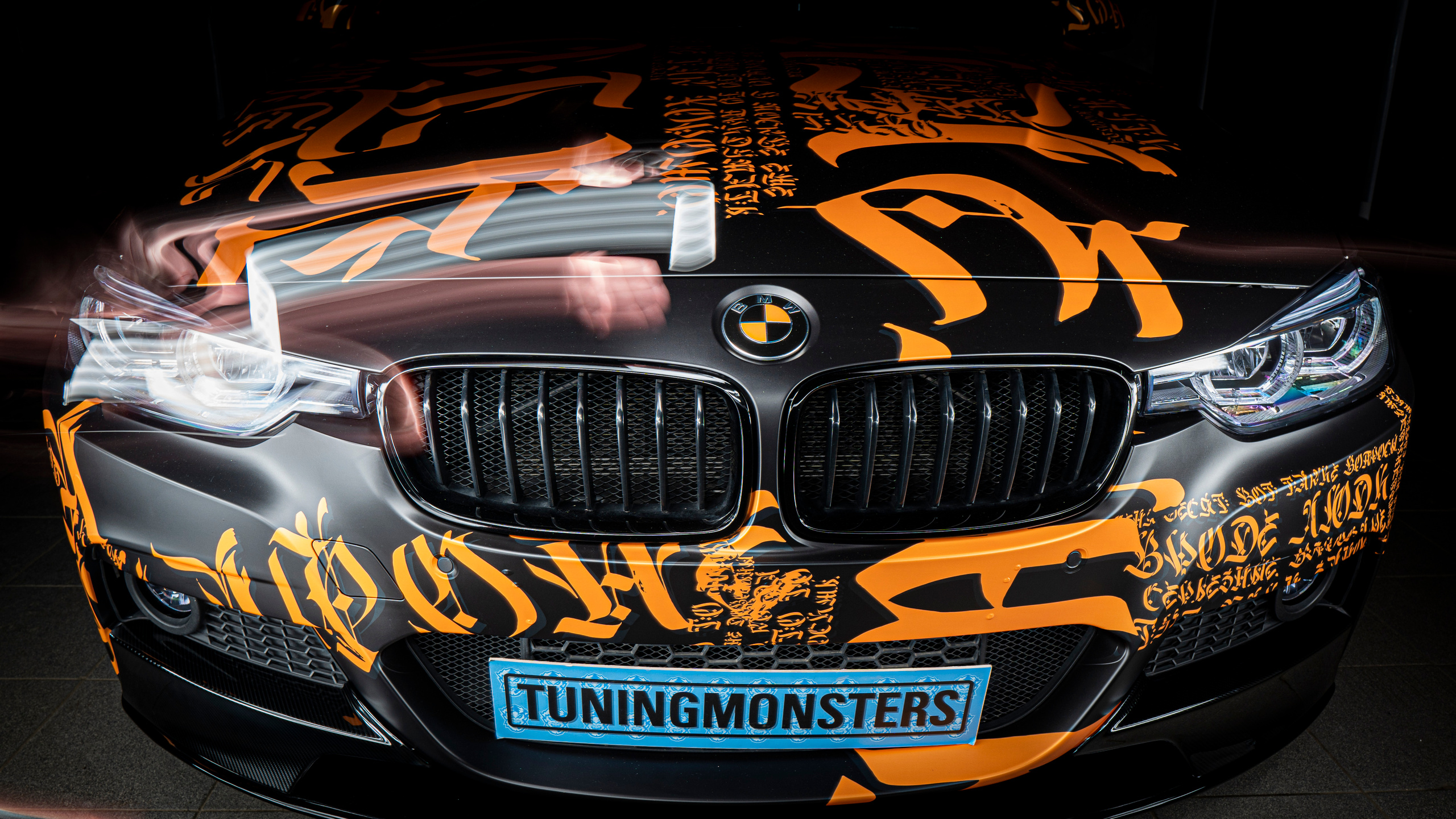 Винилография на BMW 3 F30. Студия дизайна и оклейки авто Barmaley Design