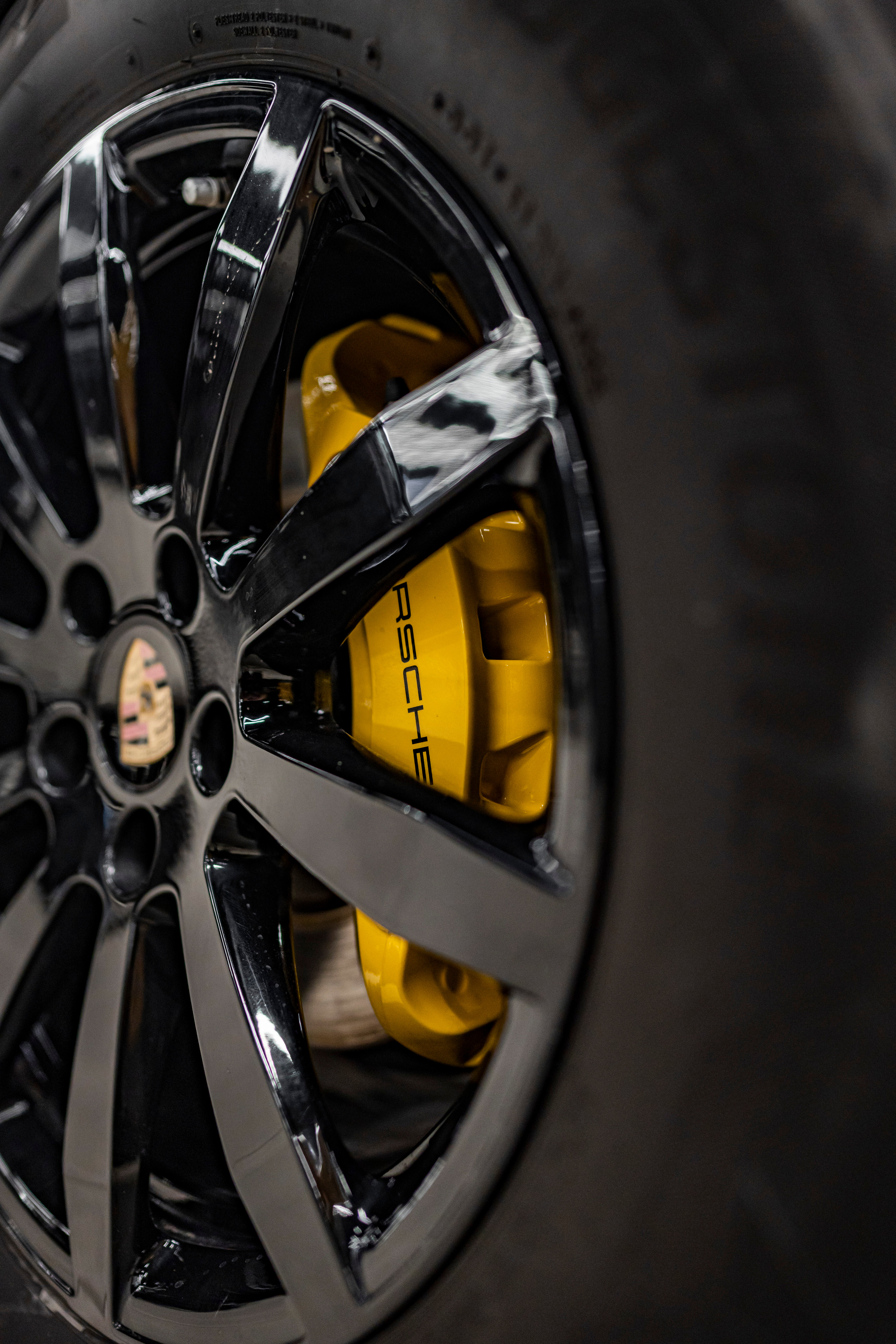 Винилография на Porsche Cayenne. Студия дизайна и оклейки авто Barmaley Design