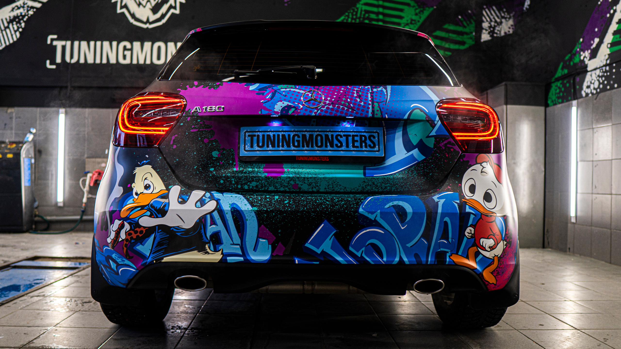 Винилография на Mercedes Benz A. Студия дизайна и оклейки авто Barmaley Design