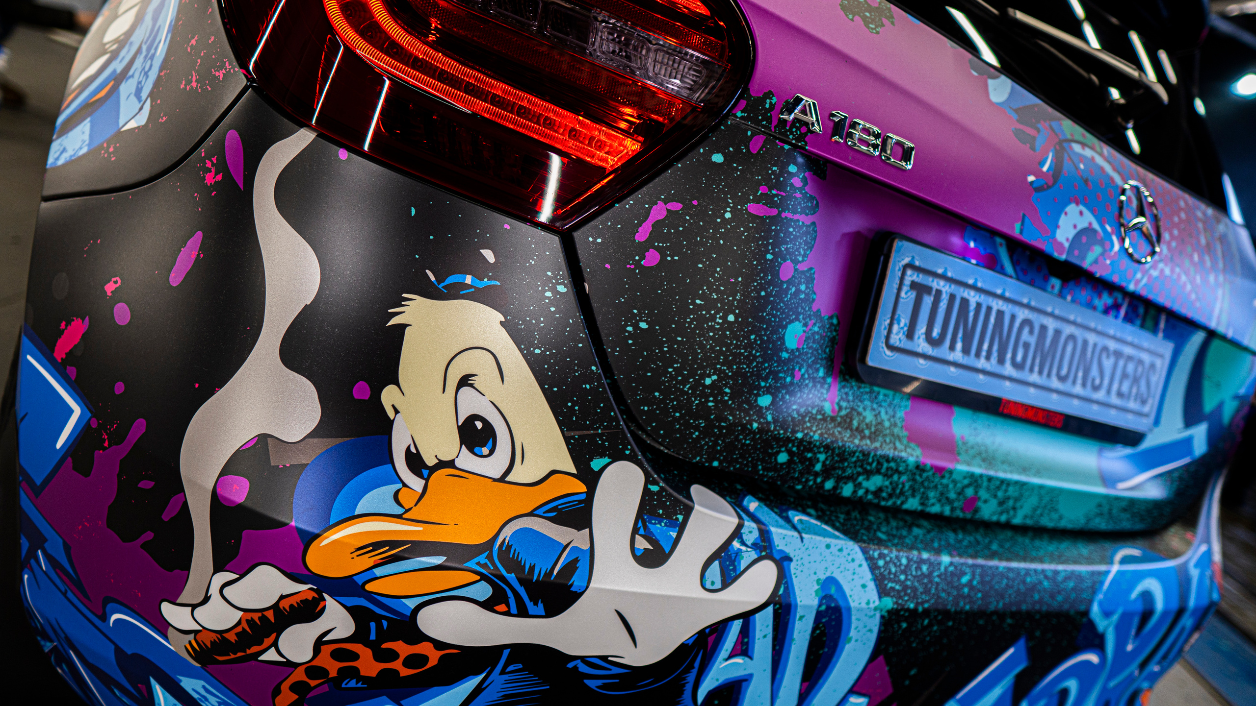 Винилография на Mercedes Benz A. Студия дизайна и оклейки авто Barmaley Design