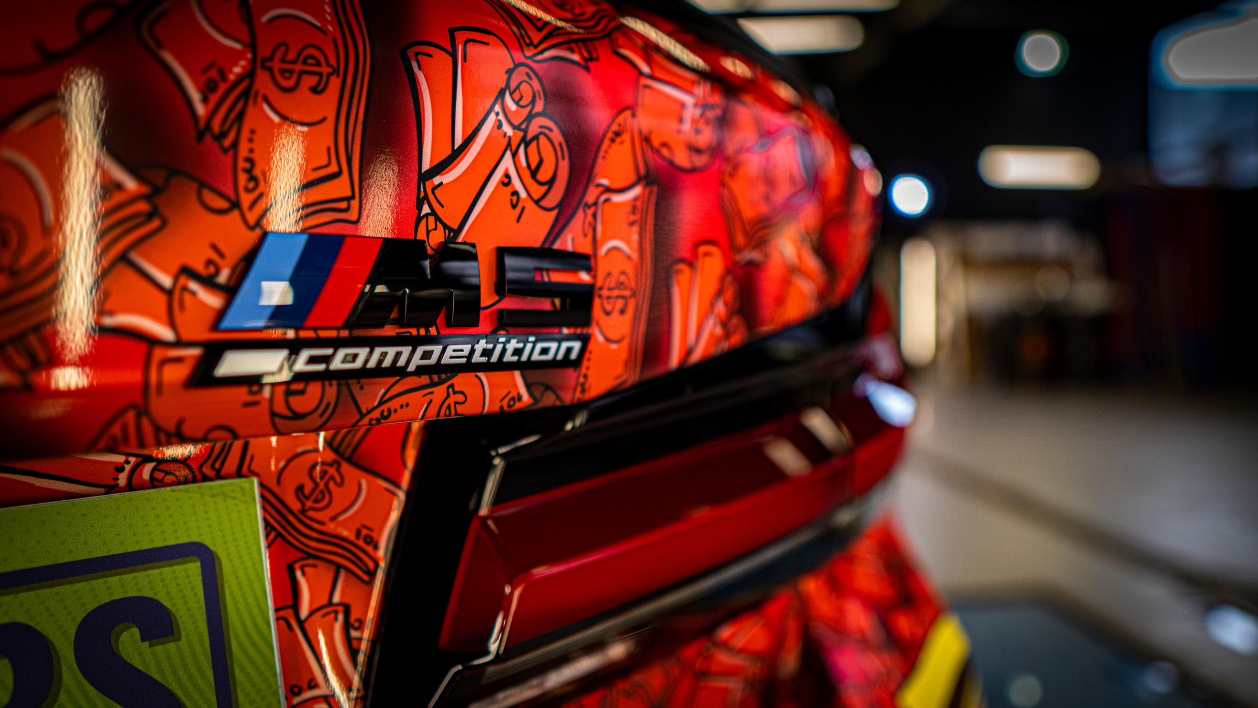 Винилография на BMW M5. Студия дизайна и оклейки авто Barmaley Design