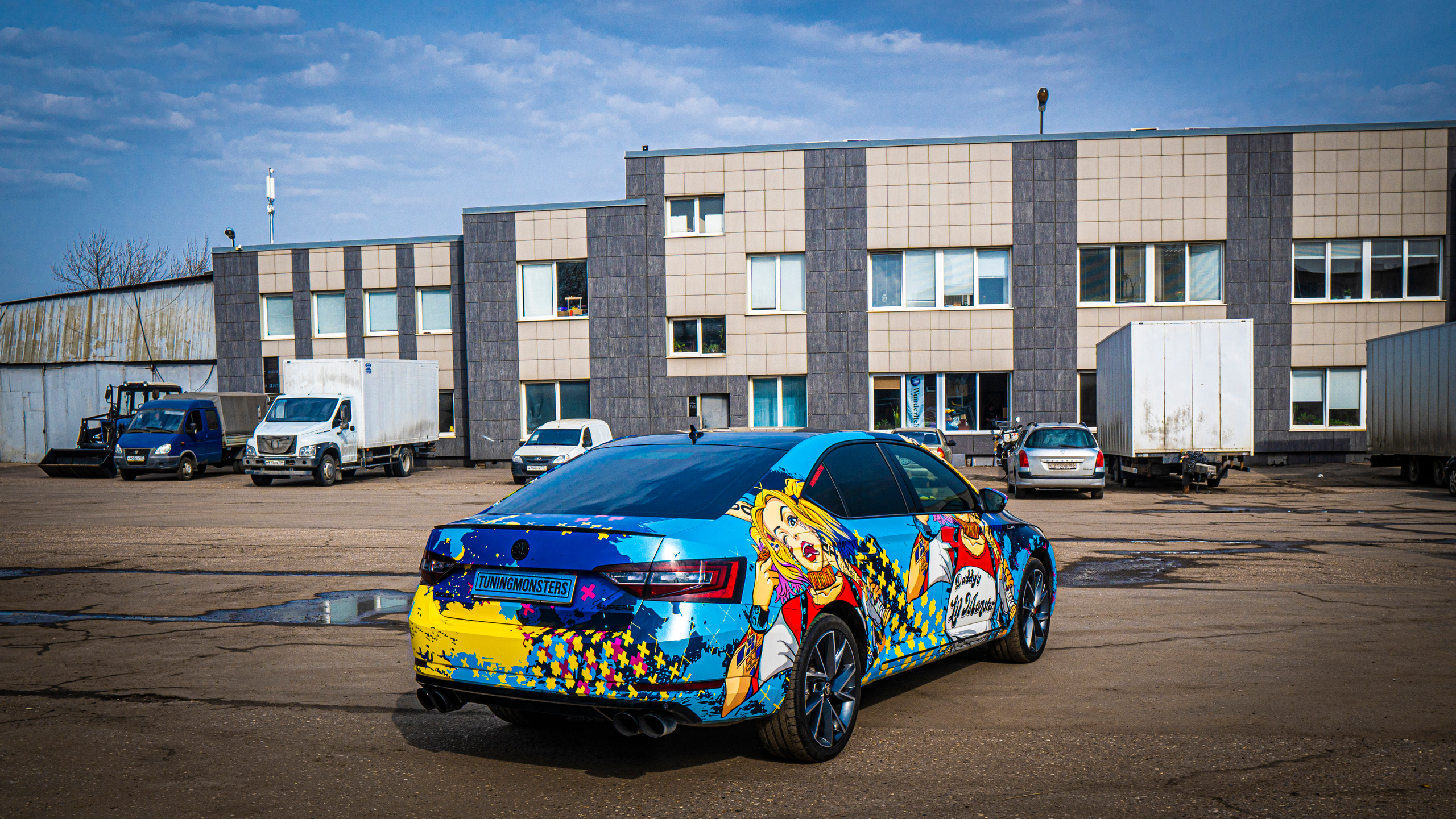 Винилография на Skoda Superb. Студия дизайна и оклейки авто Barmaley Design