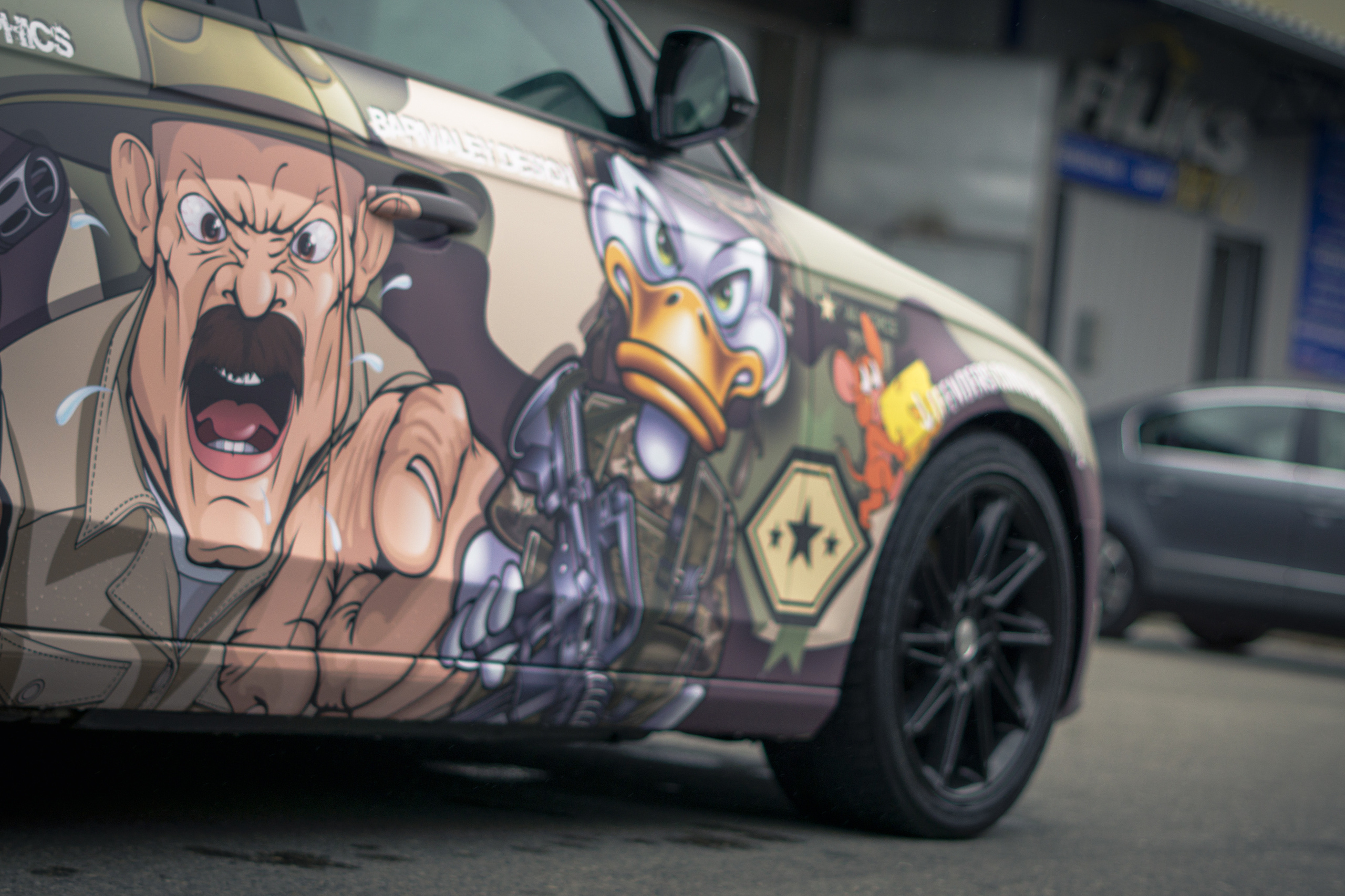 Винилография на Audi A4. Студия дизайна и оклейки авто Barmaley Design