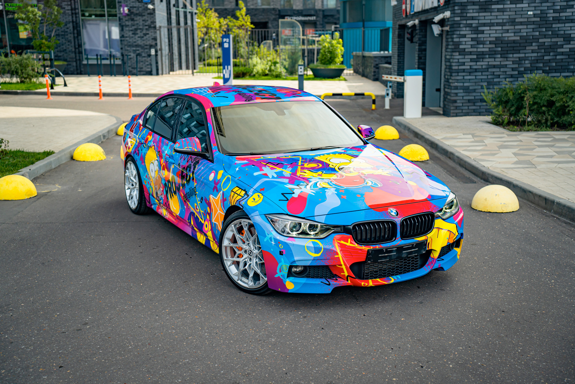 Винилография на BMW 3 F30. Студия дизайна и оклейки авто Barmaley Design