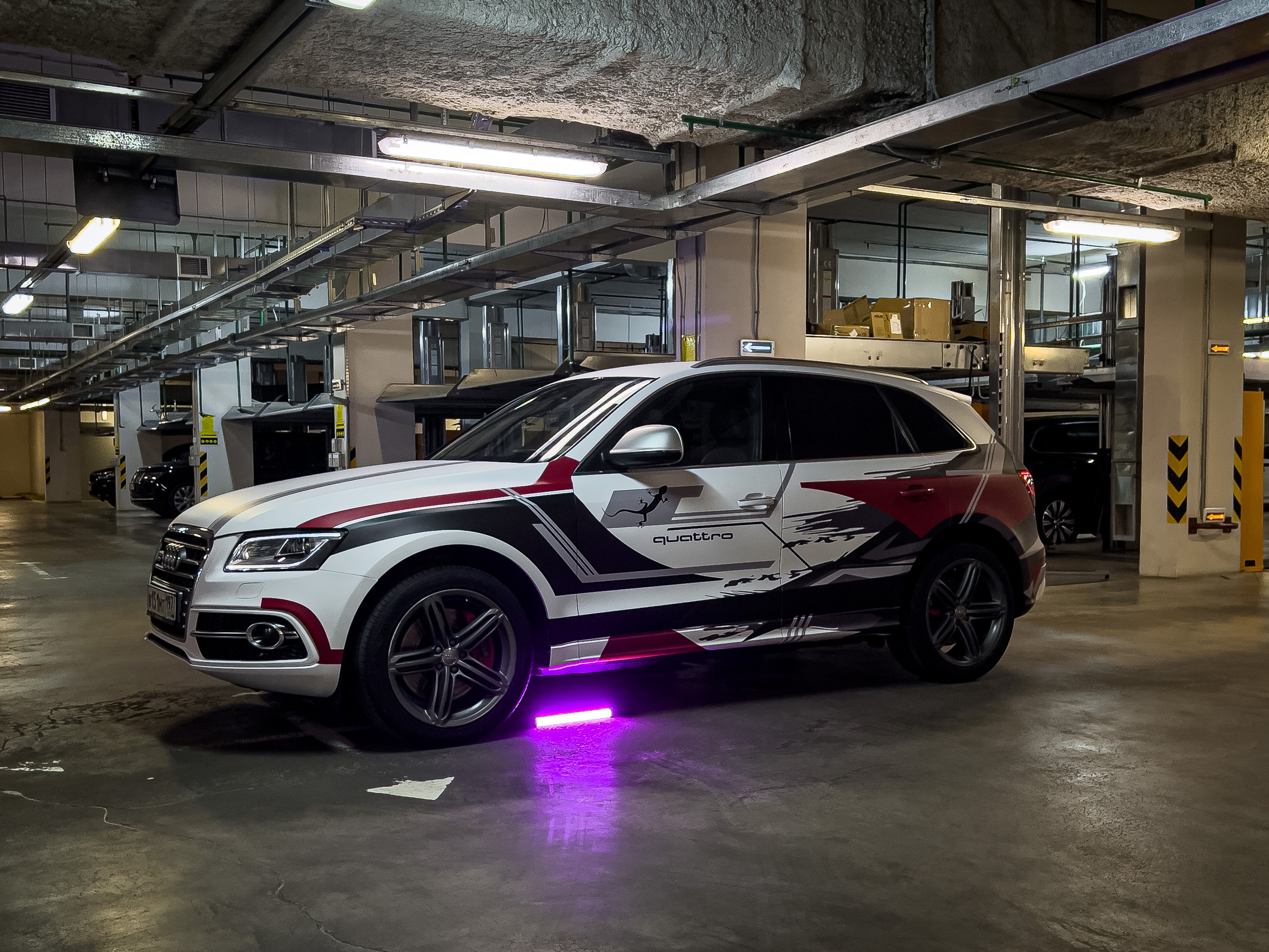 Винилография на Audi Q5. Студия дизайна и оклейки авто Barmaley Design