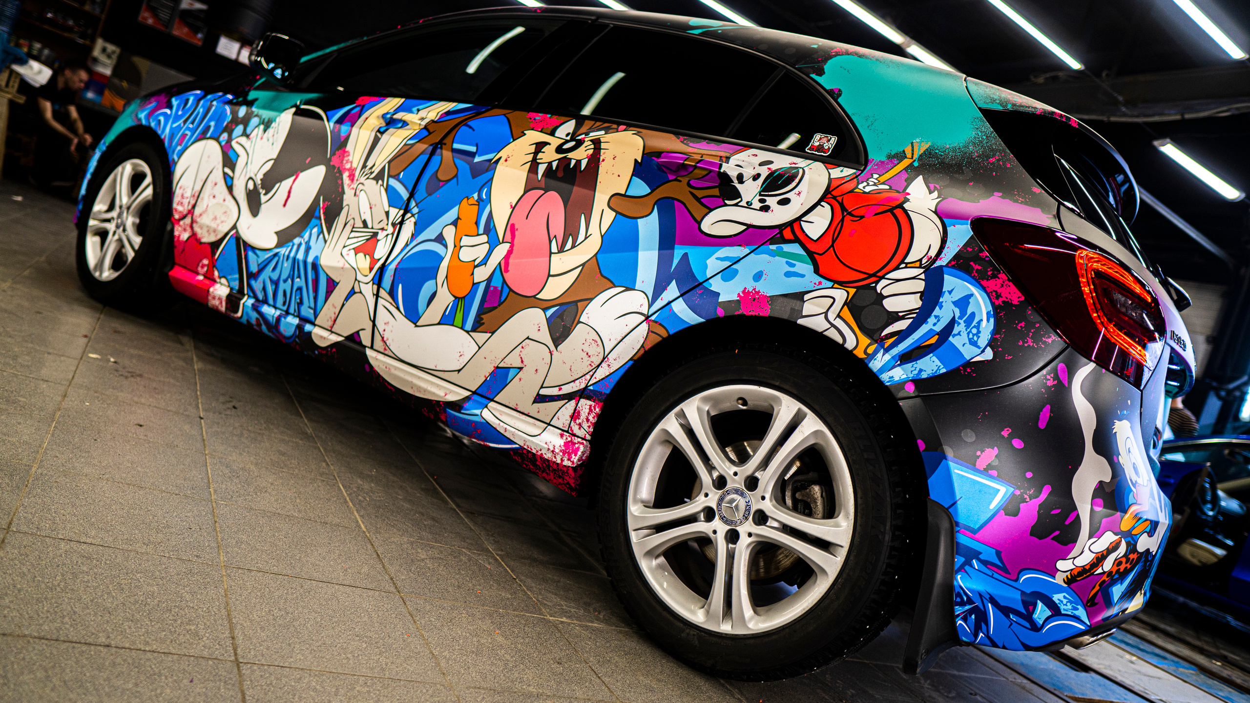 Винилография на Mercedes Benz A. Студия дизайна и оклейки авто Barmaley Design