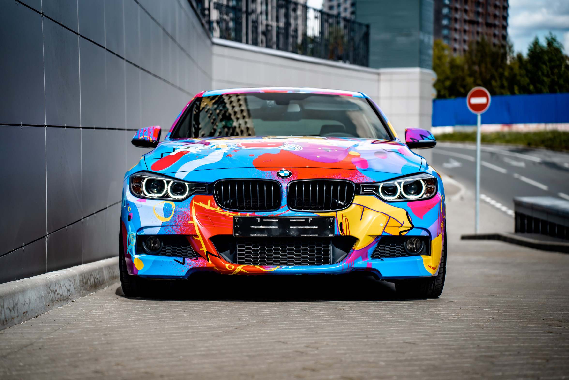 Винилография на BMW 3 F30. Студия дизайна и оклейки авто Barmaley Design