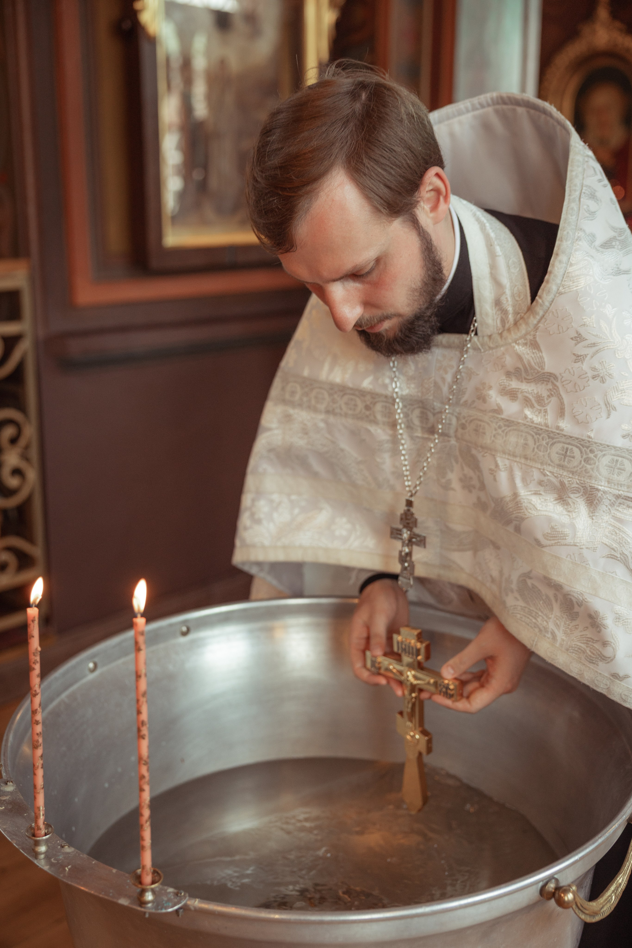 Таинство Крещения Елисаветы. Свято-Троицкиц собор, г. Краснодар. Фотограф на Крещение и Венчание Краснодарский край — Гранкина Юлия