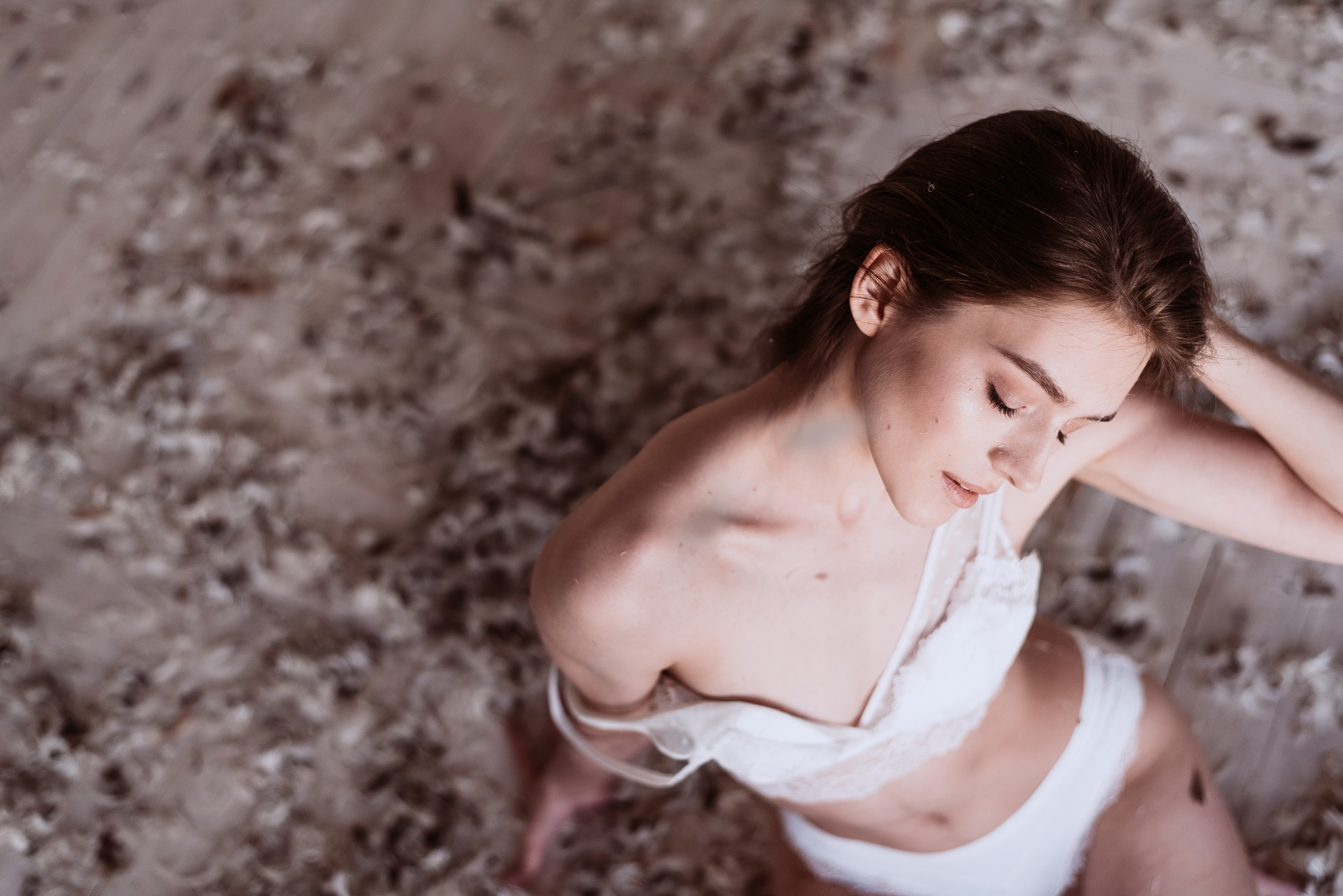 Больше перьев