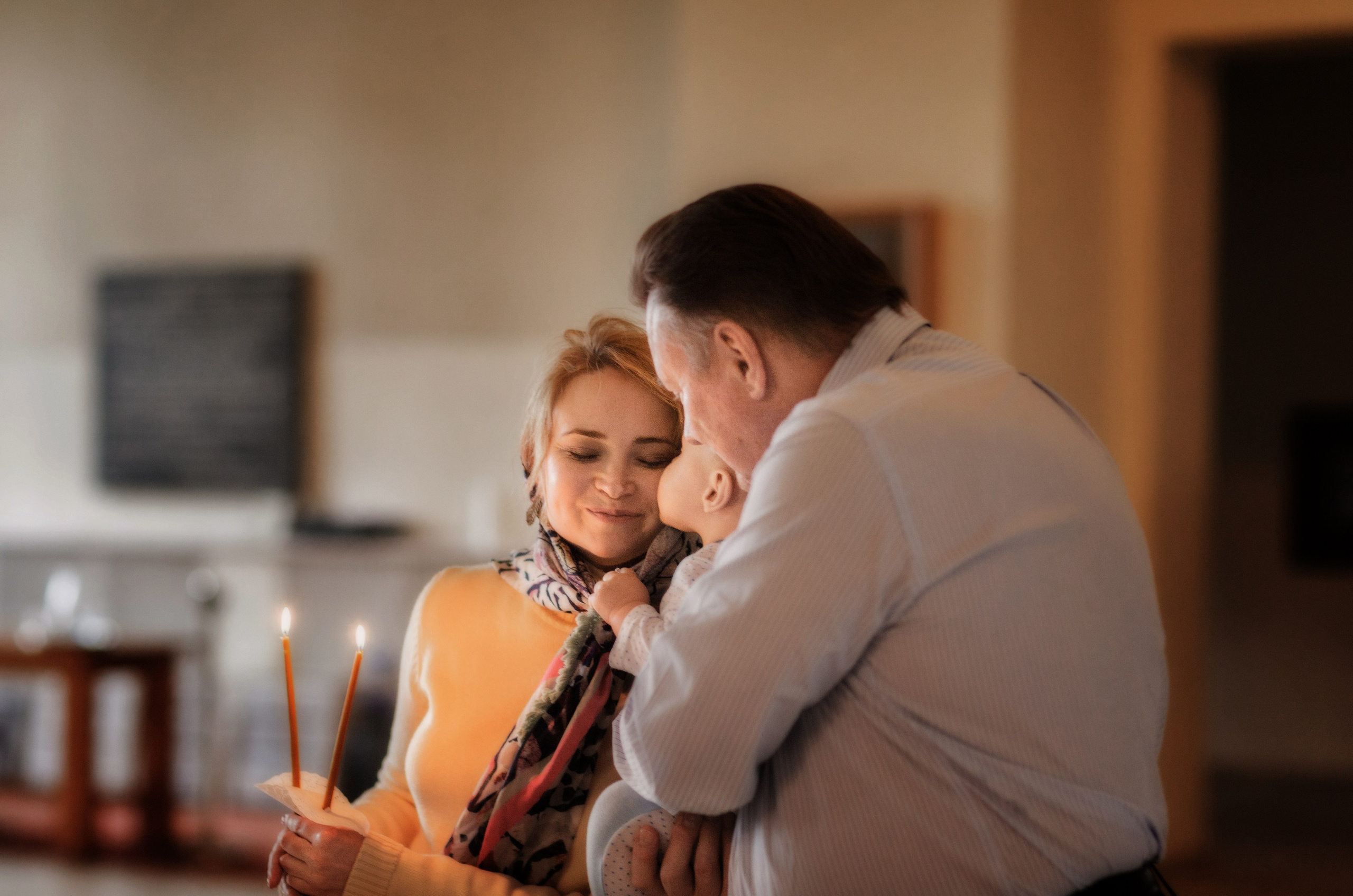 Таинство крещения Ивана. Фотограф Денис Гавриленков в Москве