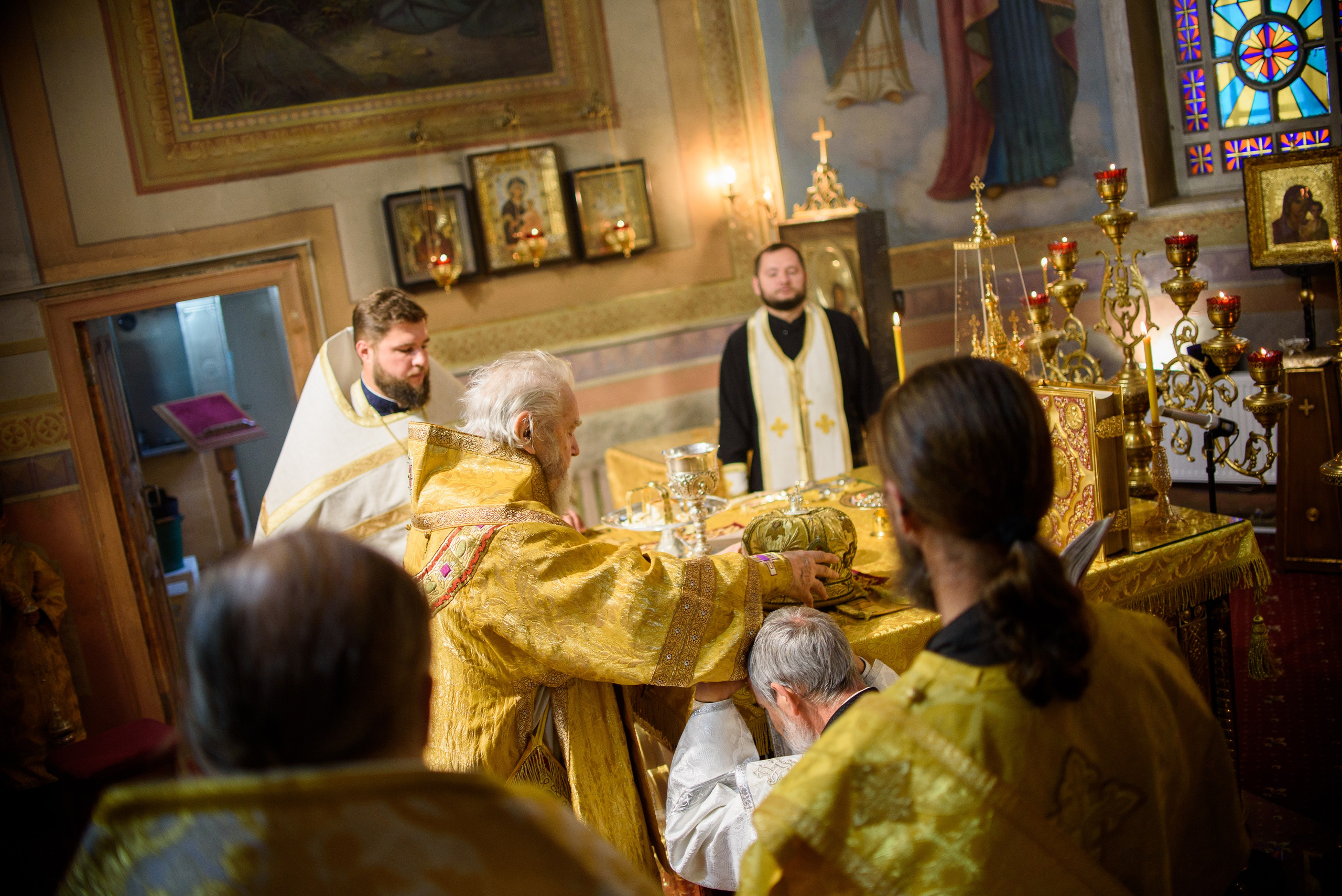 Воскресная литургия 29.10.2023. Семейный и свадебный фотограф в Феодосии и Коктебеле