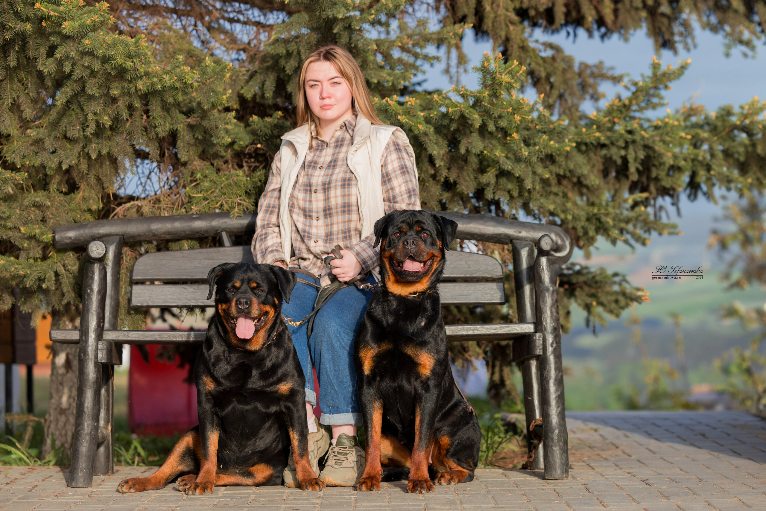 Саратов 2 х моно ротвейлеров 28-29.04.2024. Фотограф-анималист Юлия Германика