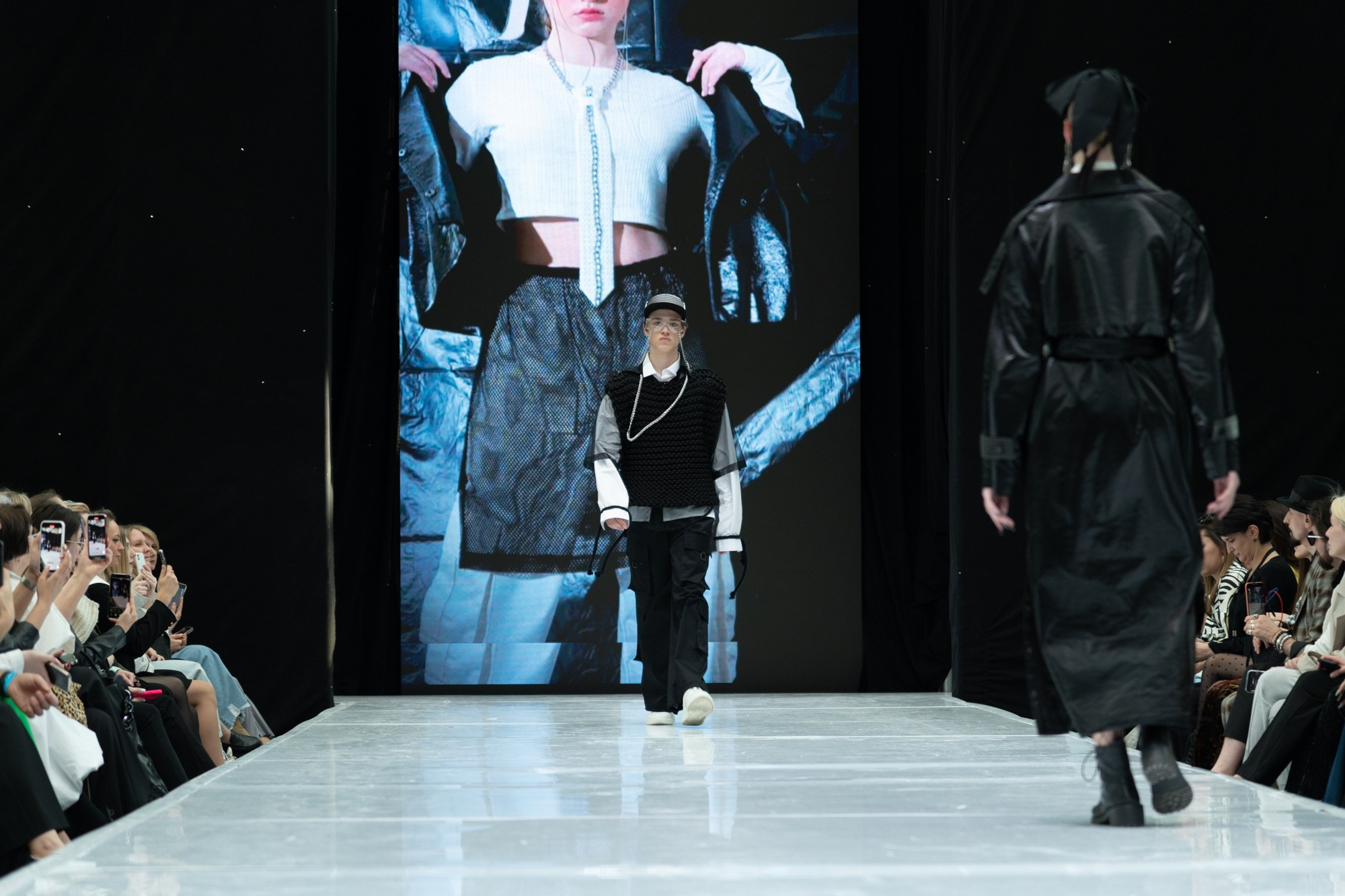 DEVUSI / 23. Sakunov Photo