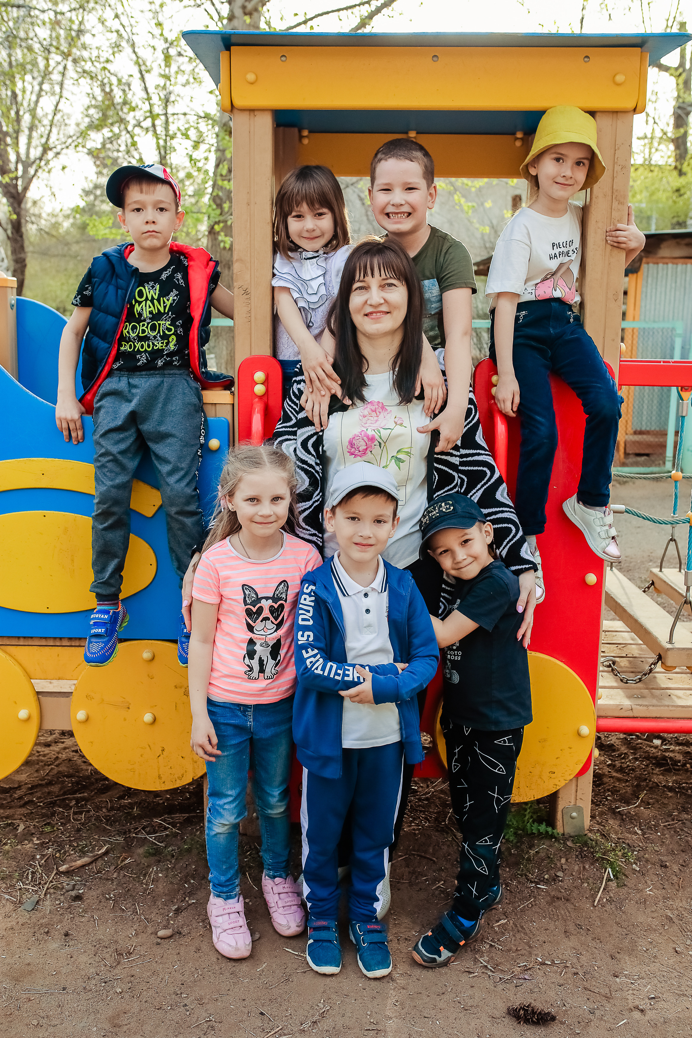 Выпускной альбом для детского сада. Свадебный и семейный фотограф в Оренбурге Ильяна Тукжанова