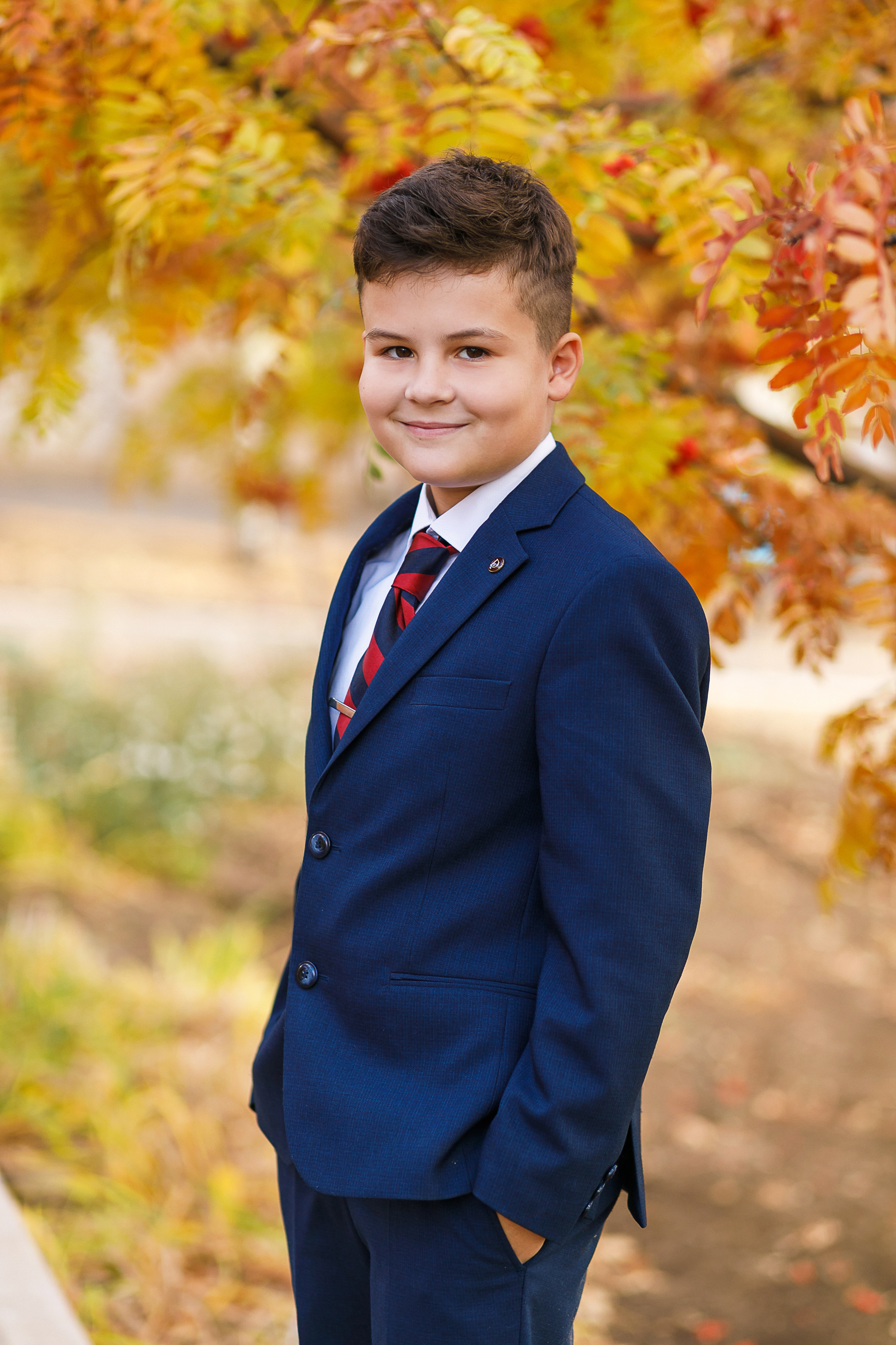 Выпускной альбом для 9-11 классов. Свадебный и семейный фотограф в Оренбурге Ильяна Тукжанова