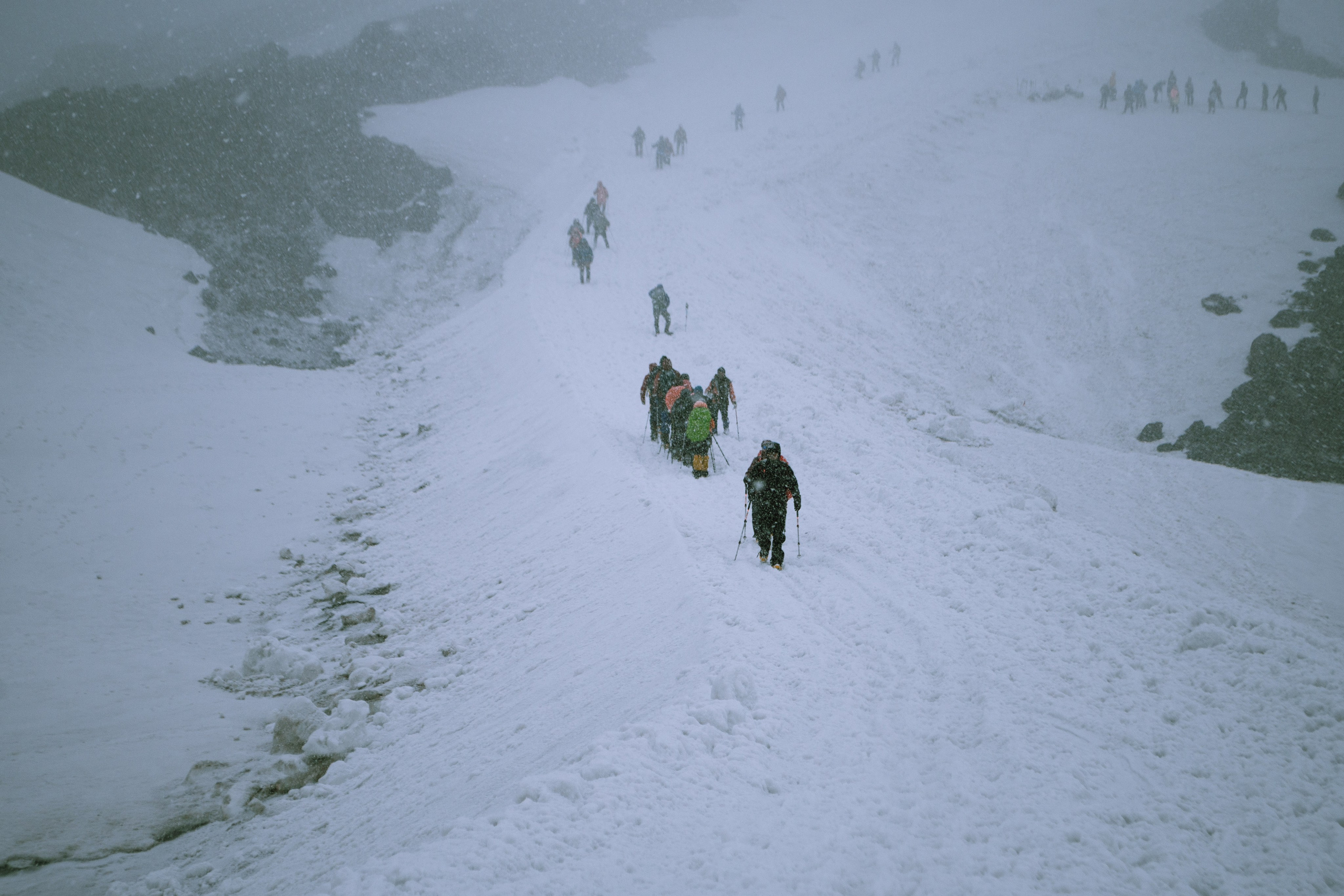 До Приюта-11 в снег. Фотограф Настя | Экспедиции и лайфстайл