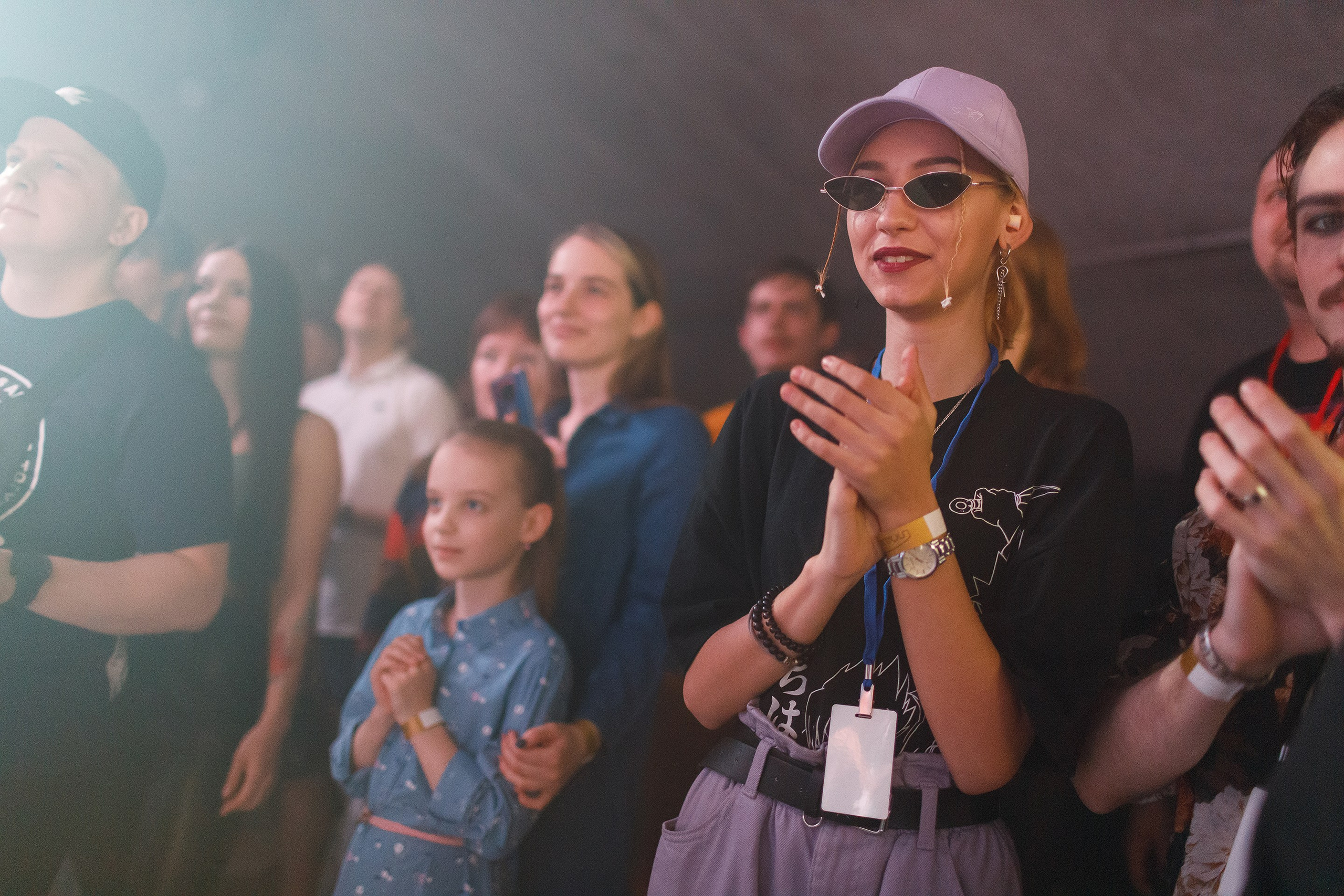 Репортажная фотосъемка концерта. Профессиональный фотограф в Новосибирске