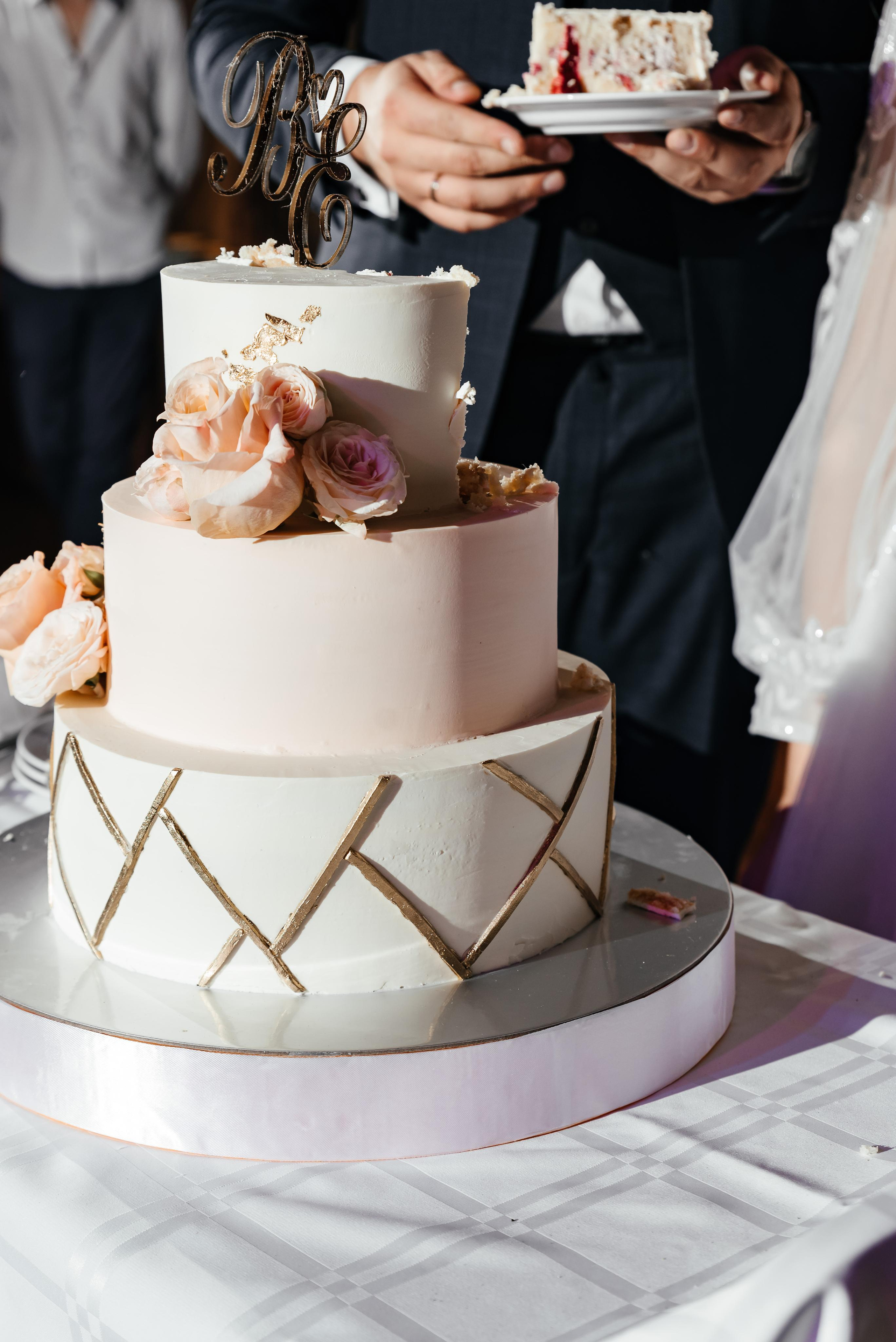 Плясала даже люстра :). Свадебный фотограф Москва — Юлия Фоменко — профессиональный фотограф