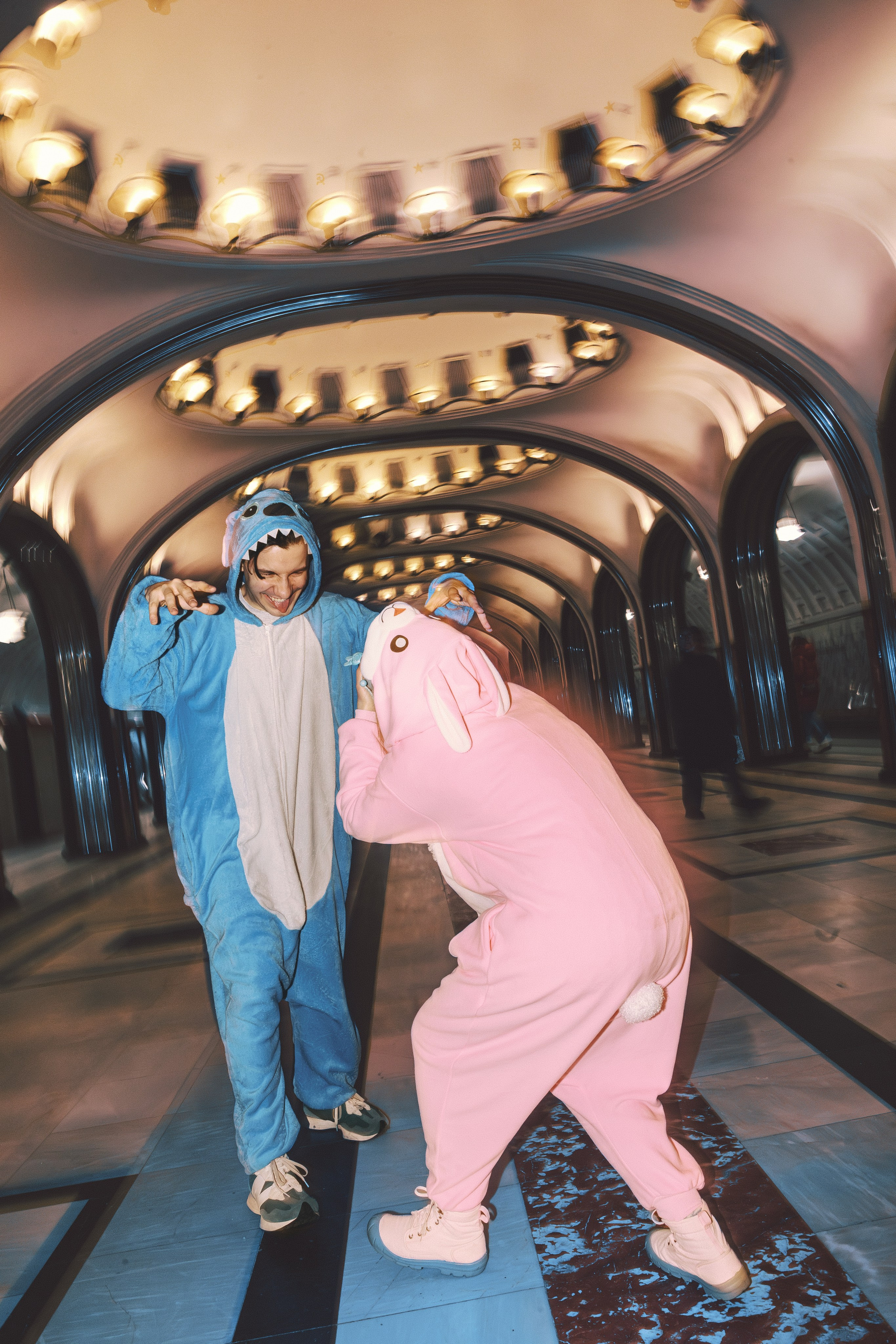 Кигуруми в метро. Фотограф Москва — Павел Михайлов
