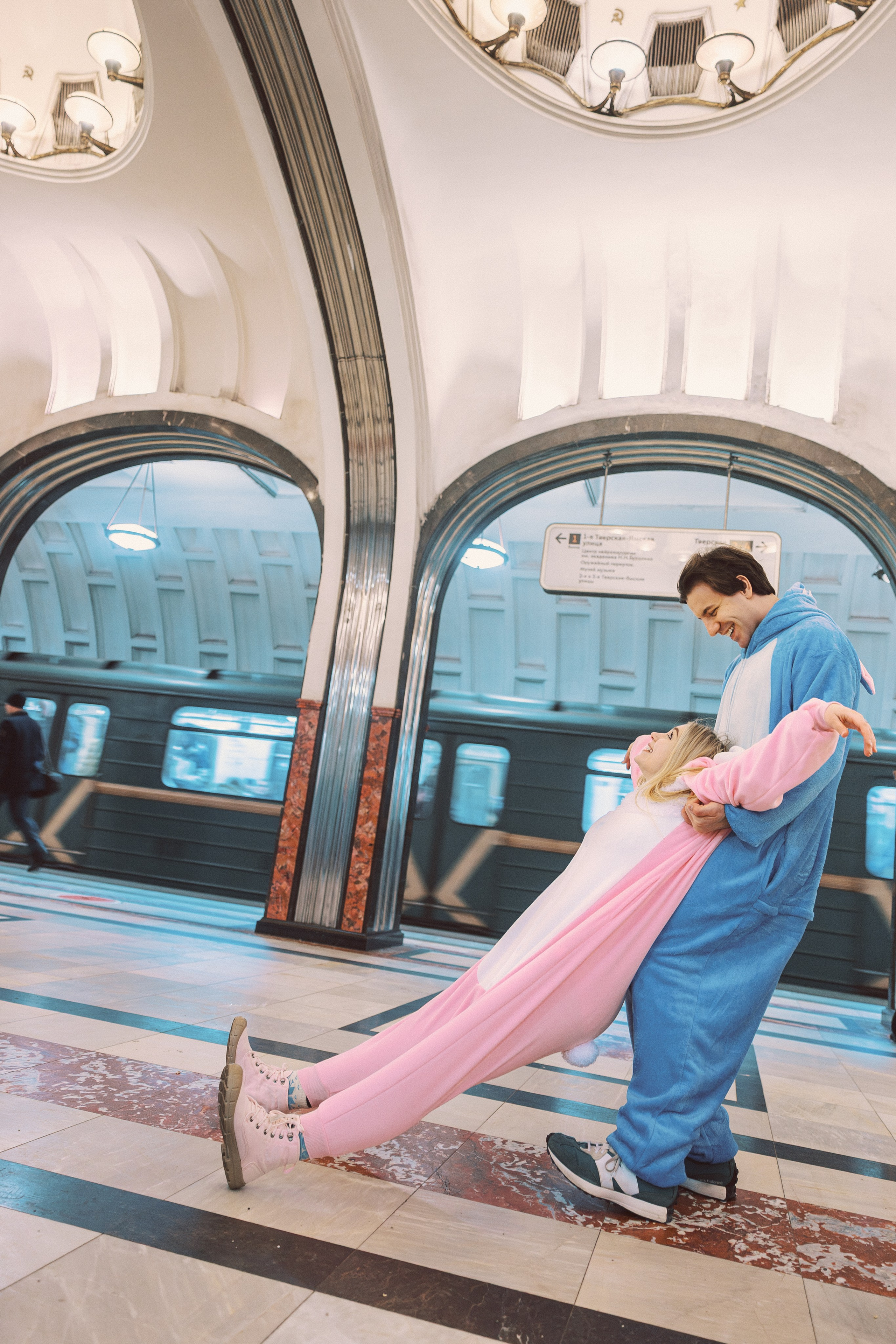 Кигуруми в метро. Фотограф Москва — Павел Михайлов