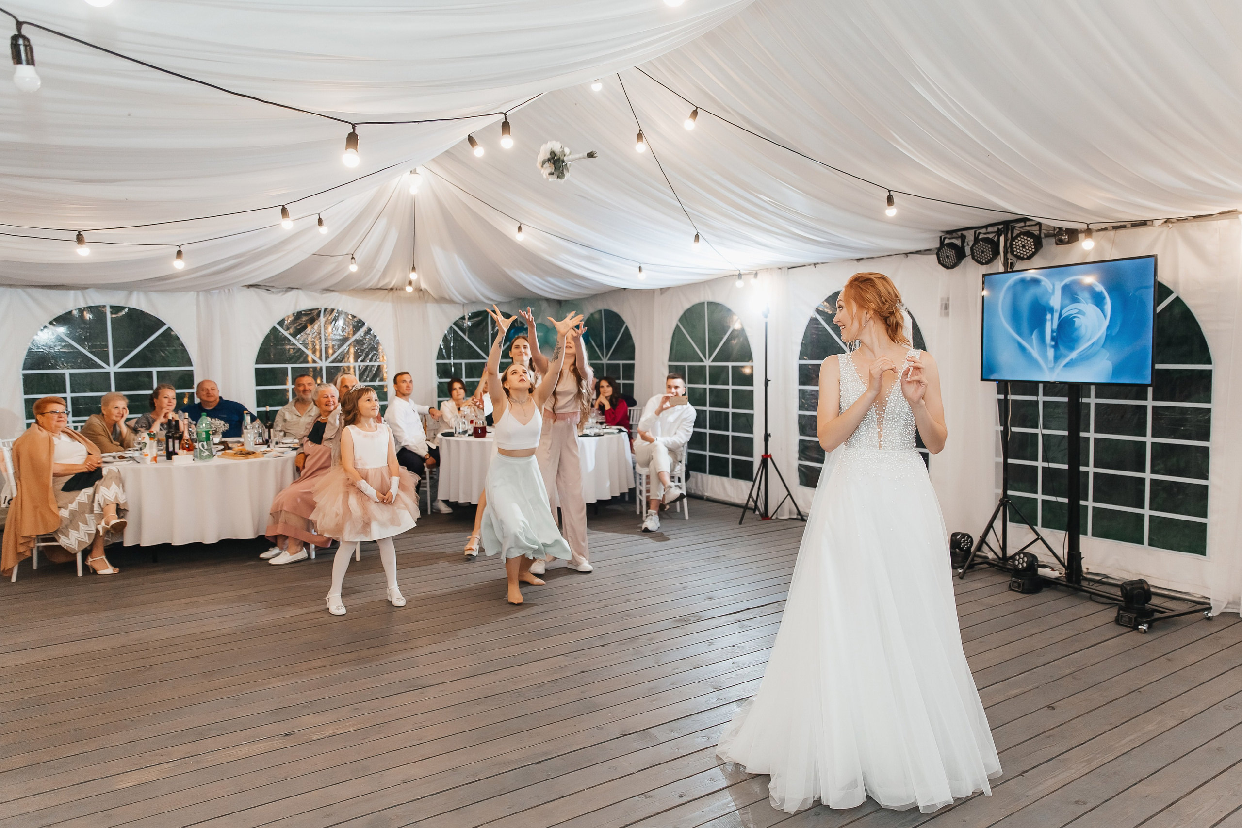 Рома и Даша. Свадебный фотограф Ярославль Ирина Волоцкая