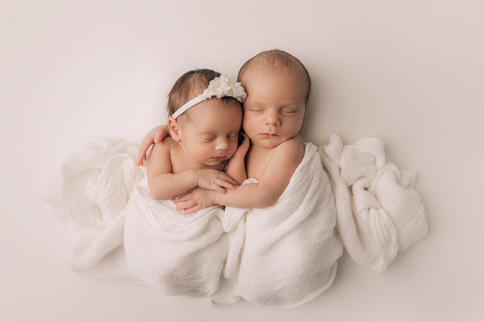 Двойняшки 7 дней. Семейный фотограф новорождённых в Серпухове Юлия Новикова +79637785957