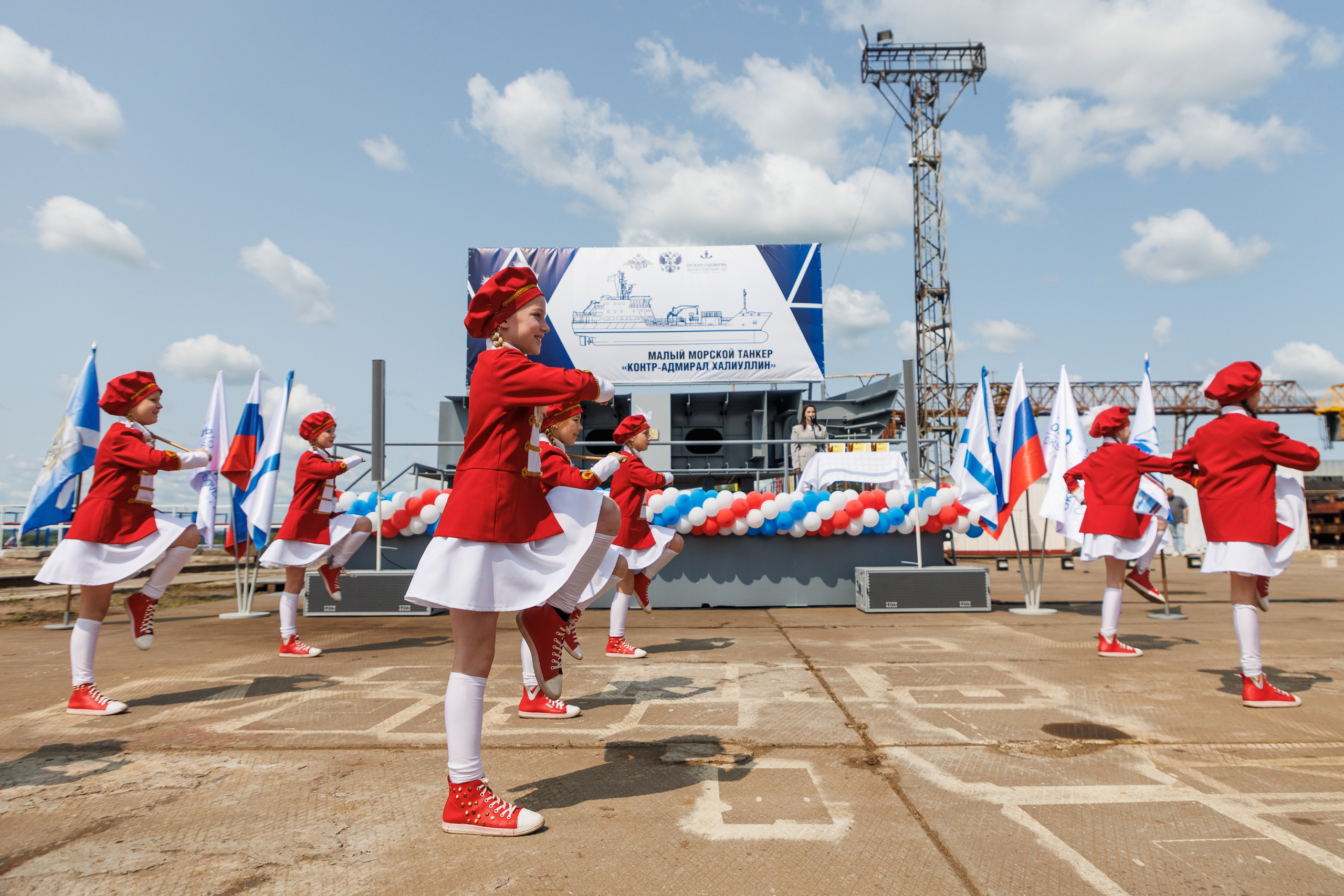 Окская судоверфь. Закладка киля. Фотограф городских и семейных событий Артем Карпухин