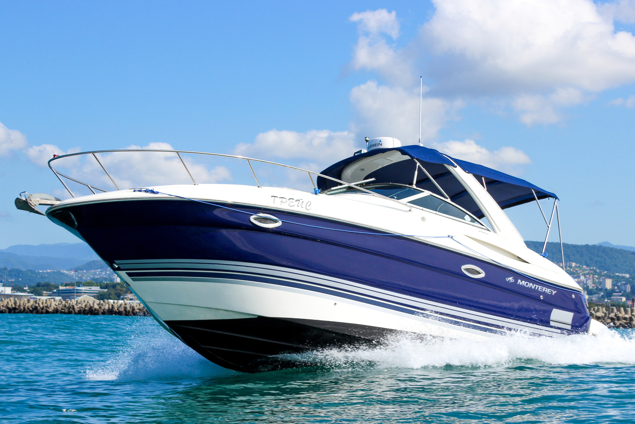 Катер Грейс Аренда Яхты в Сочи Яхтанаморе YACHTANAMORE