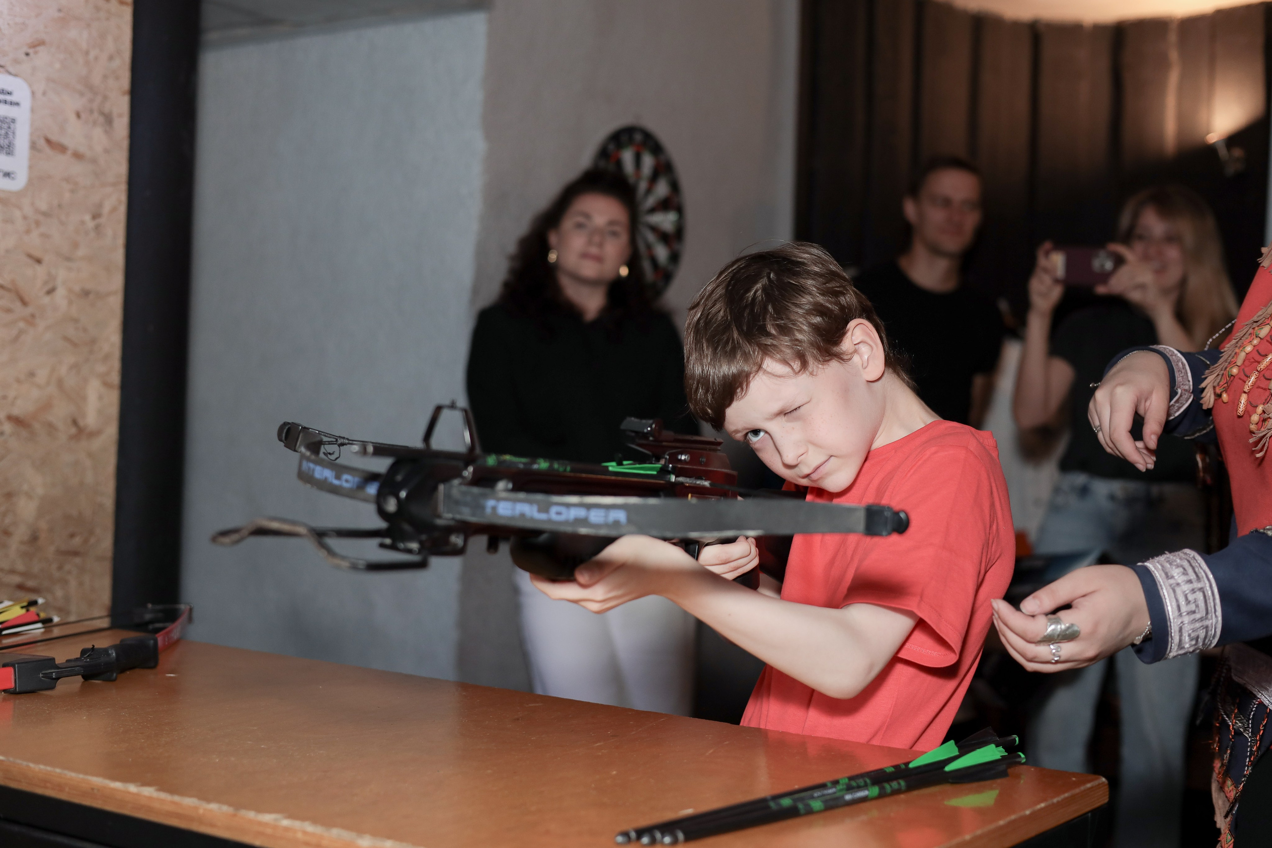 День рождение в стрелковом клубе. Фотограф Надршина Лилия