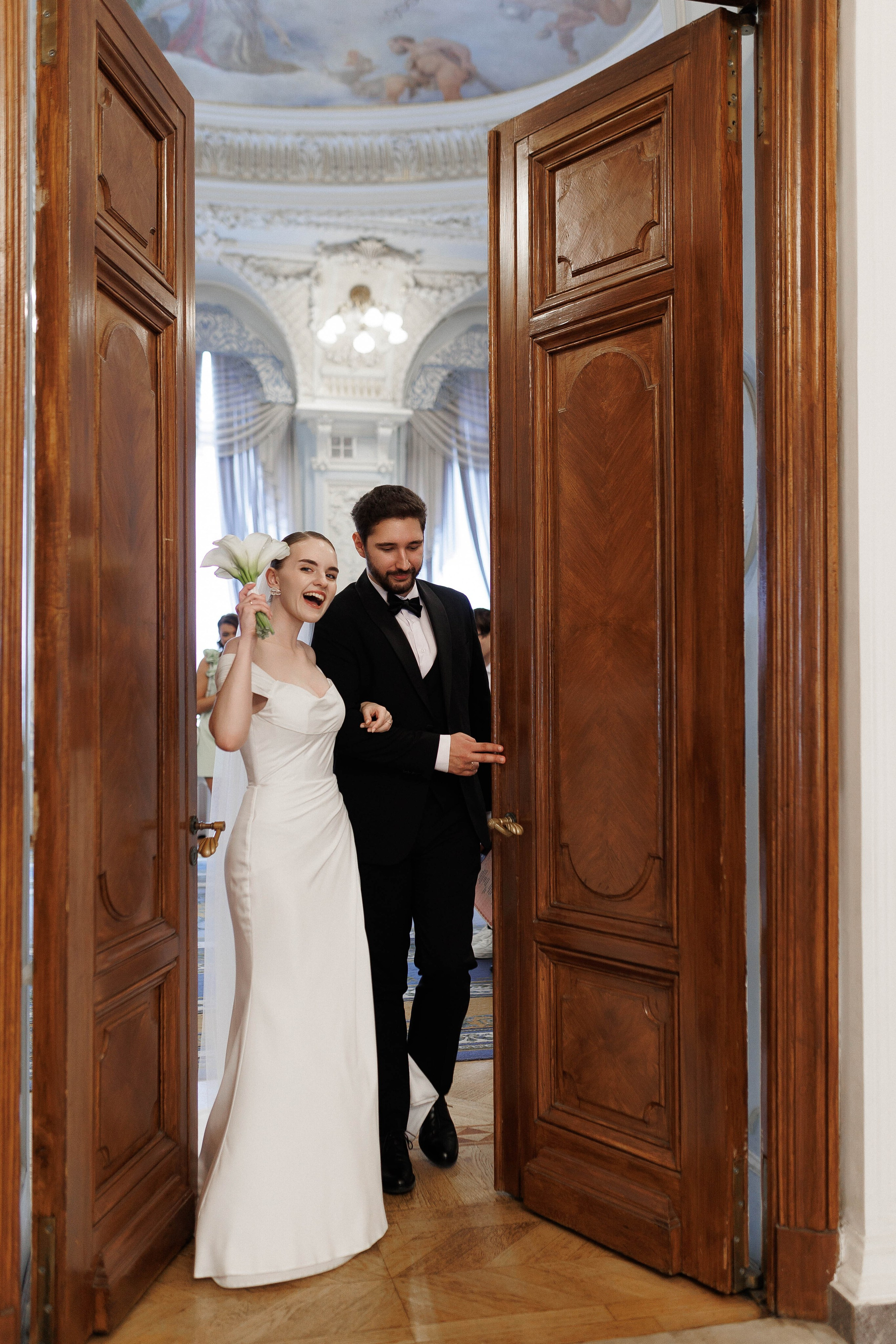 …. Свадебный фотограф в Санкт-Петербурге Александра Чукавина