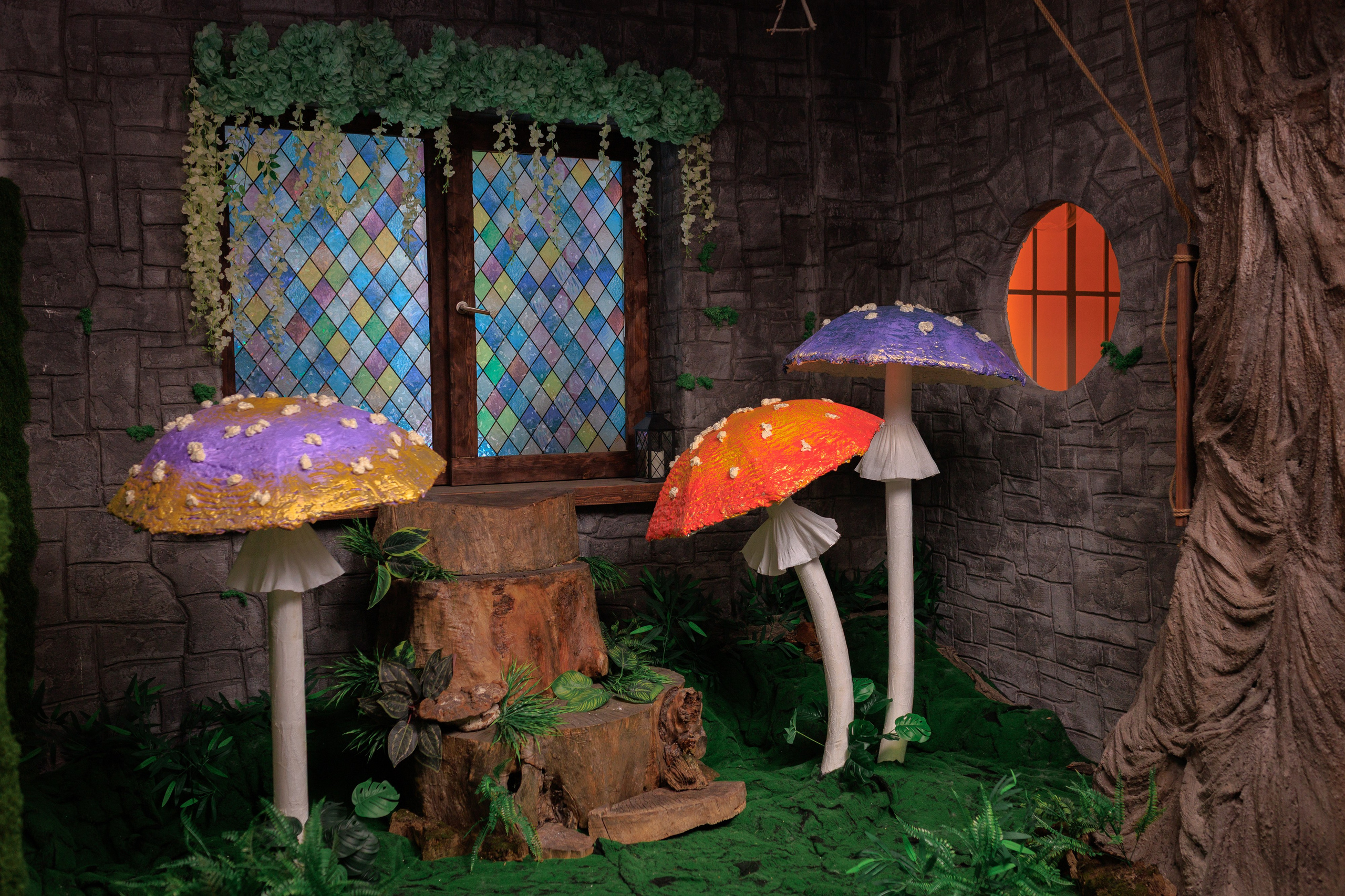 Fairytale Dungeon Творческая фото-мастерская. Волшебные фотосессии в Алматы