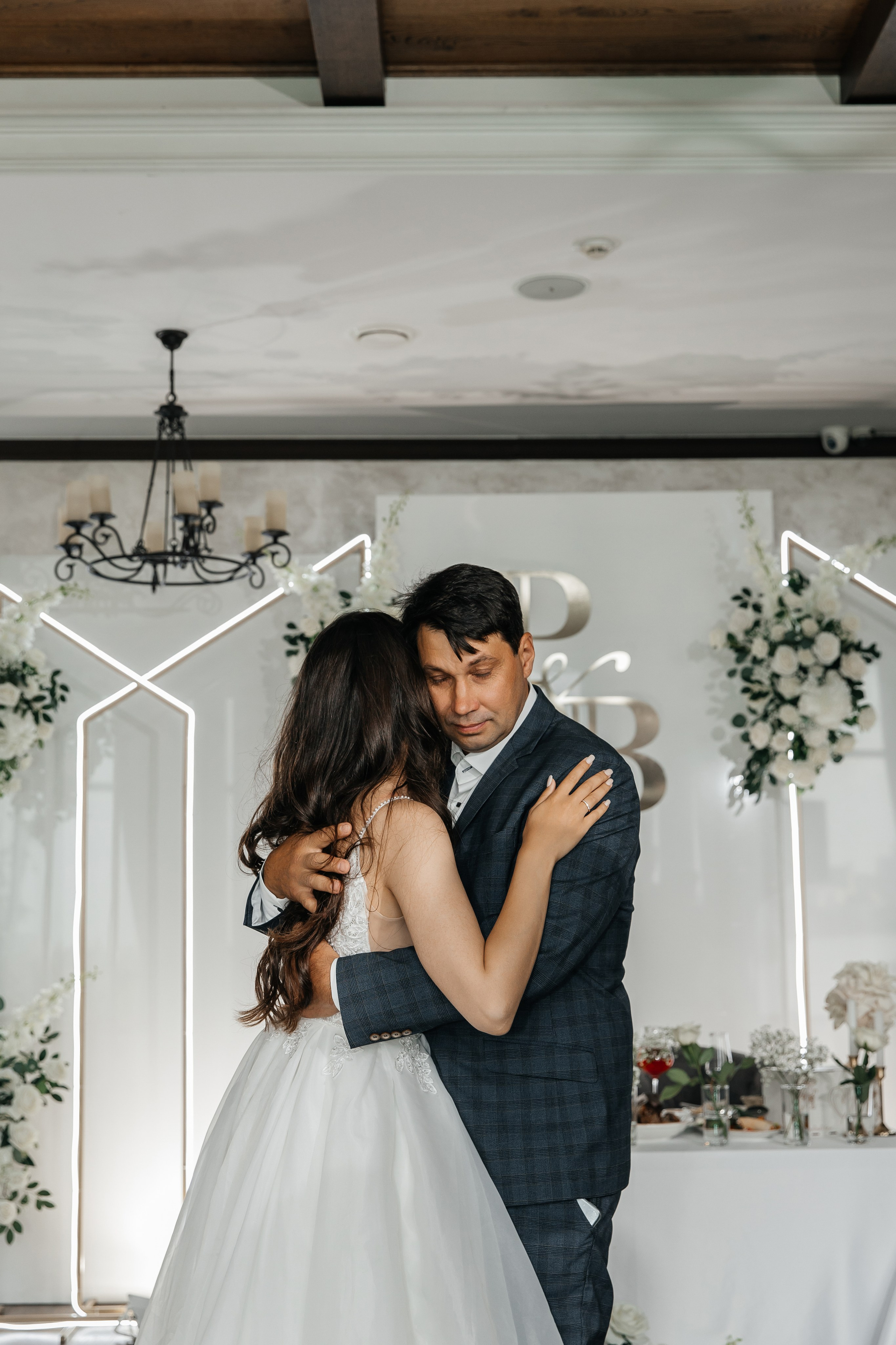 Виктория и Руслан. Свадебный фотограф Красноярск — Кристина Ива