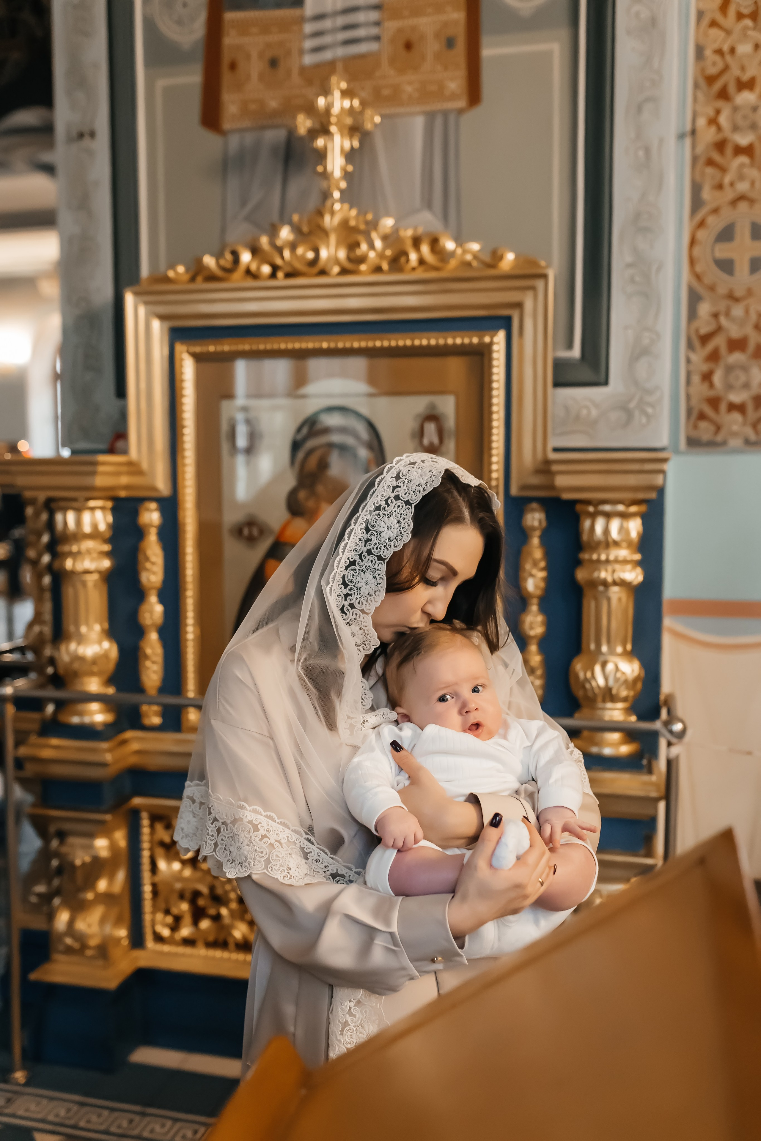 Крещение Гордея и Степана в Храме  Успения Пресвятой Богородицы в Троице-Лыково. Фотограф на крещение и венчание Москва  Надежда Баланина