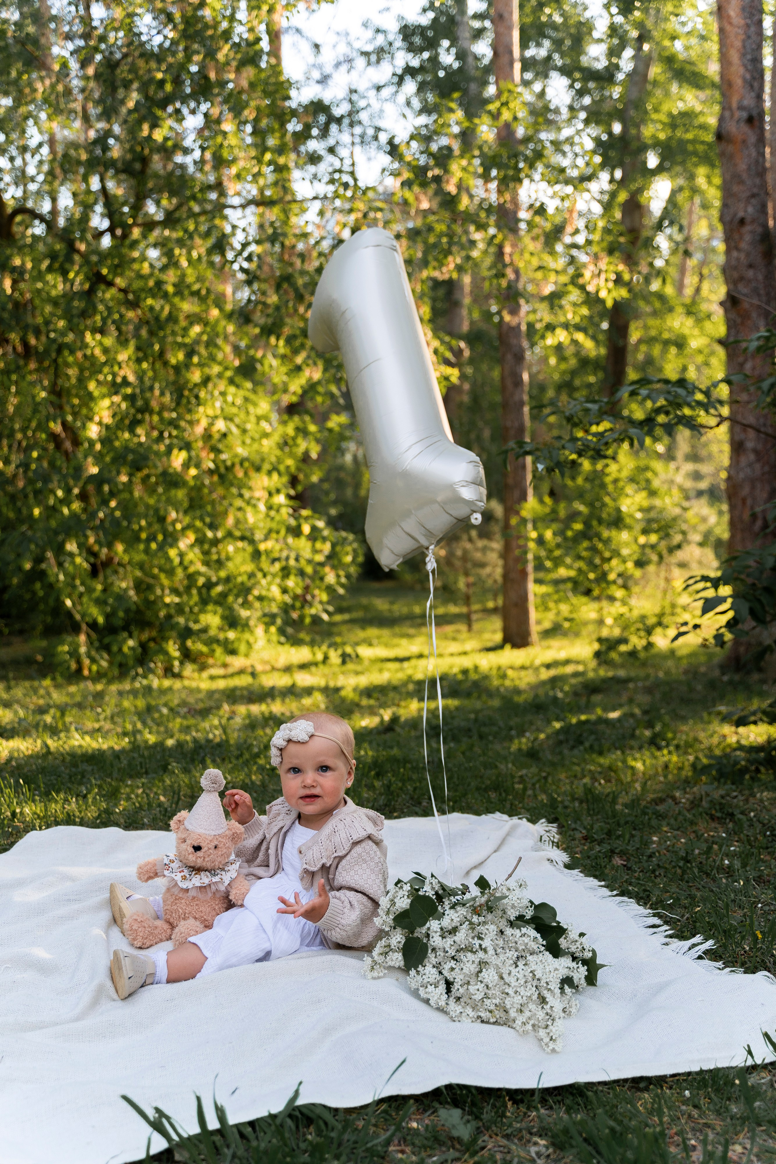 Виталя, Таня и Адель. Волик Мария