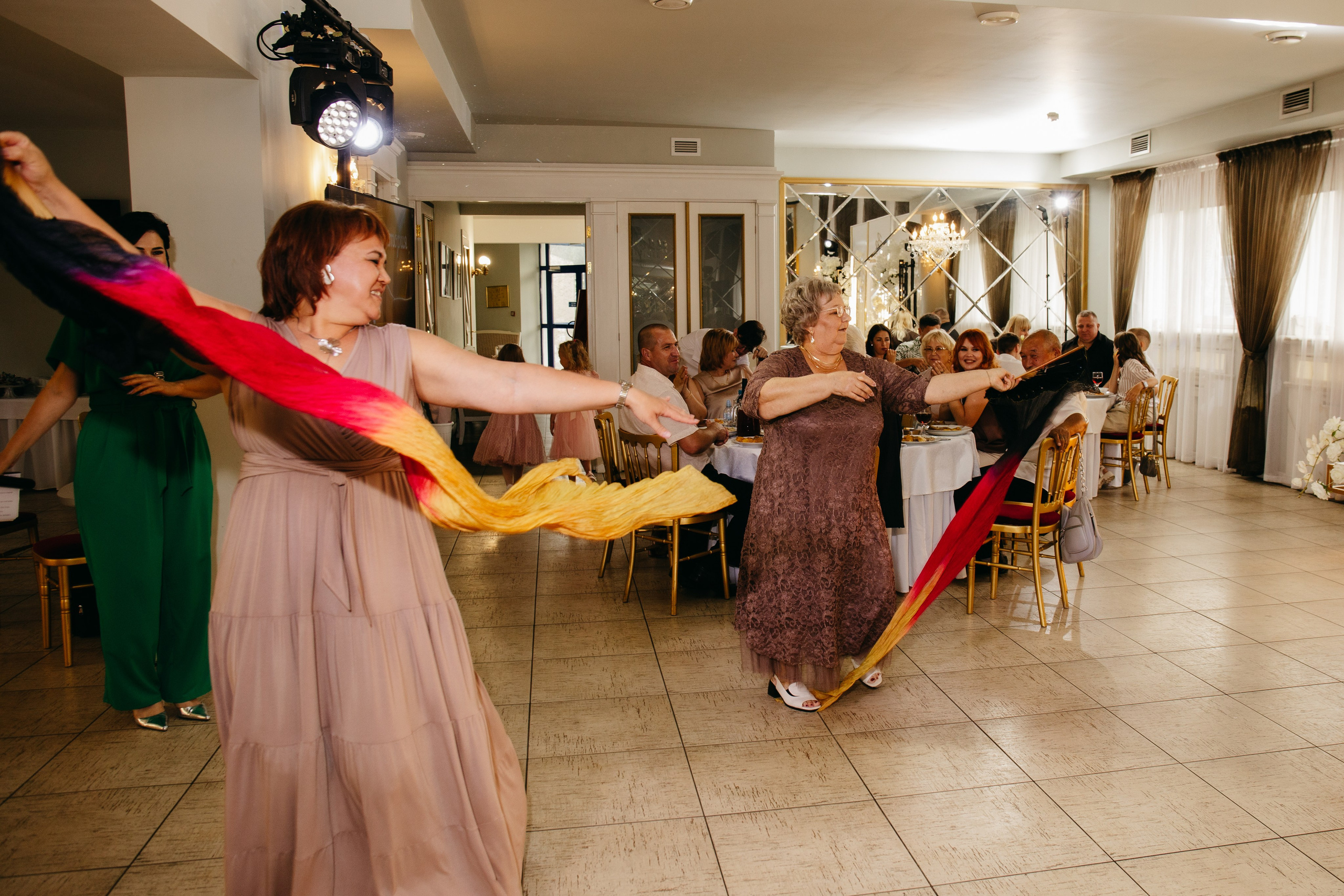Виктор и Виктория. Свадебный и женский фотограф