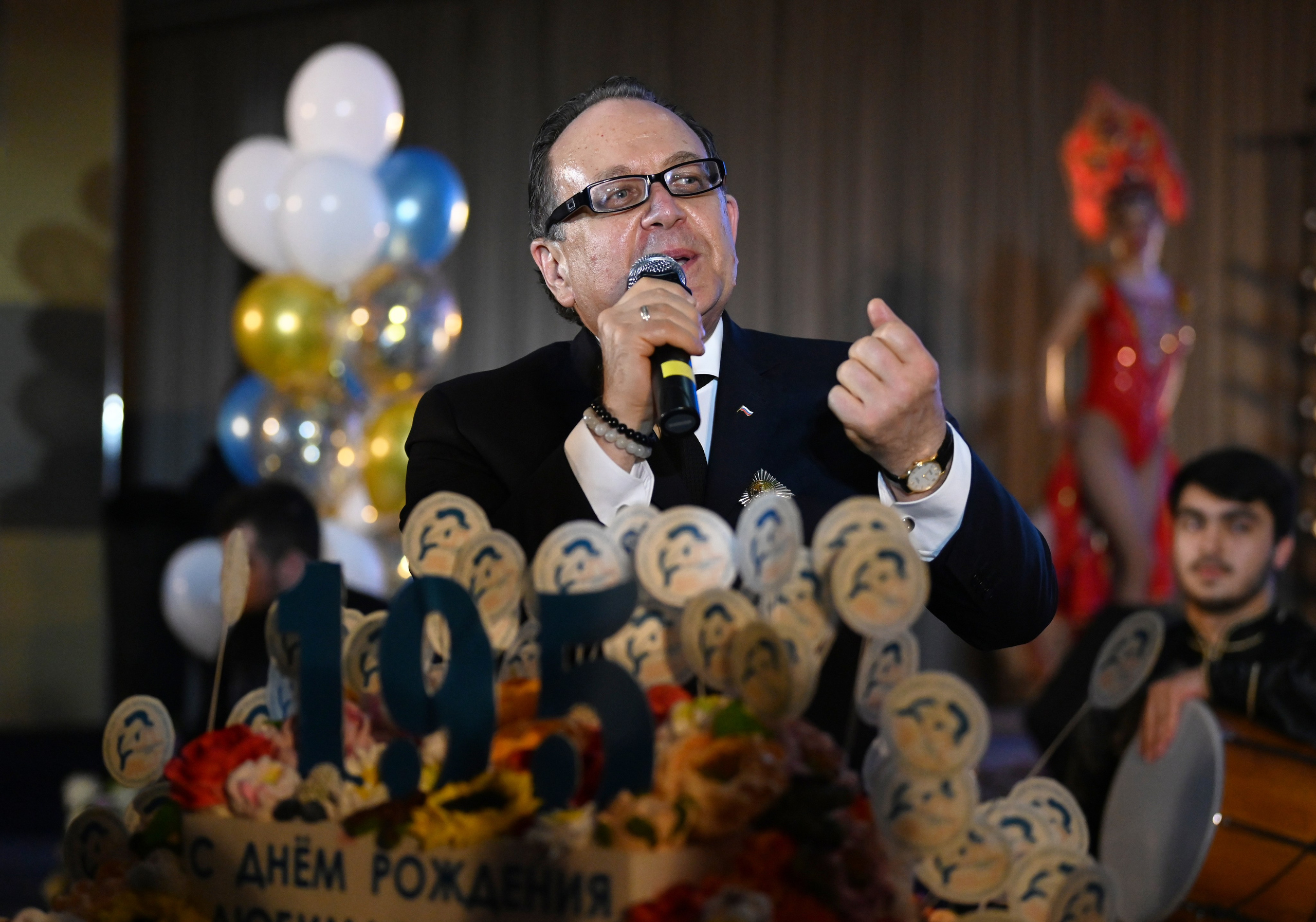 ART | FASHION | PODIUMS |SHOW